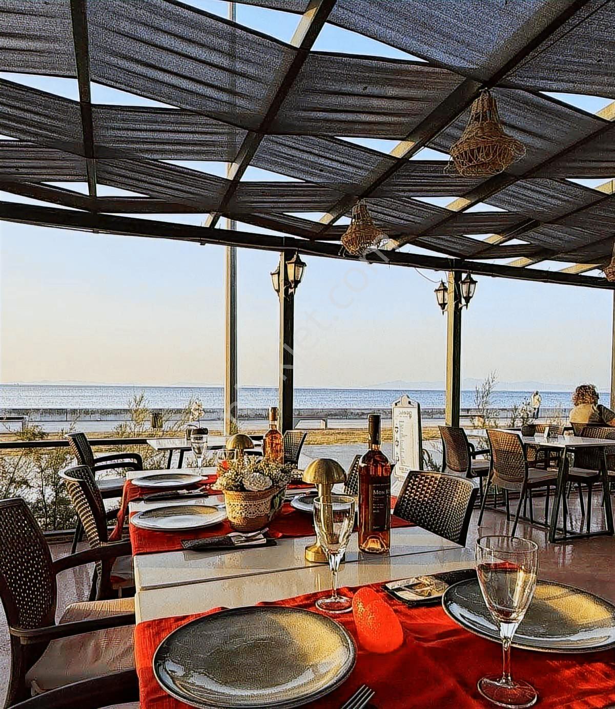 Güzelbahçe Yalı'da Denize Sıfır Satılık Restaurant - Görsel 4