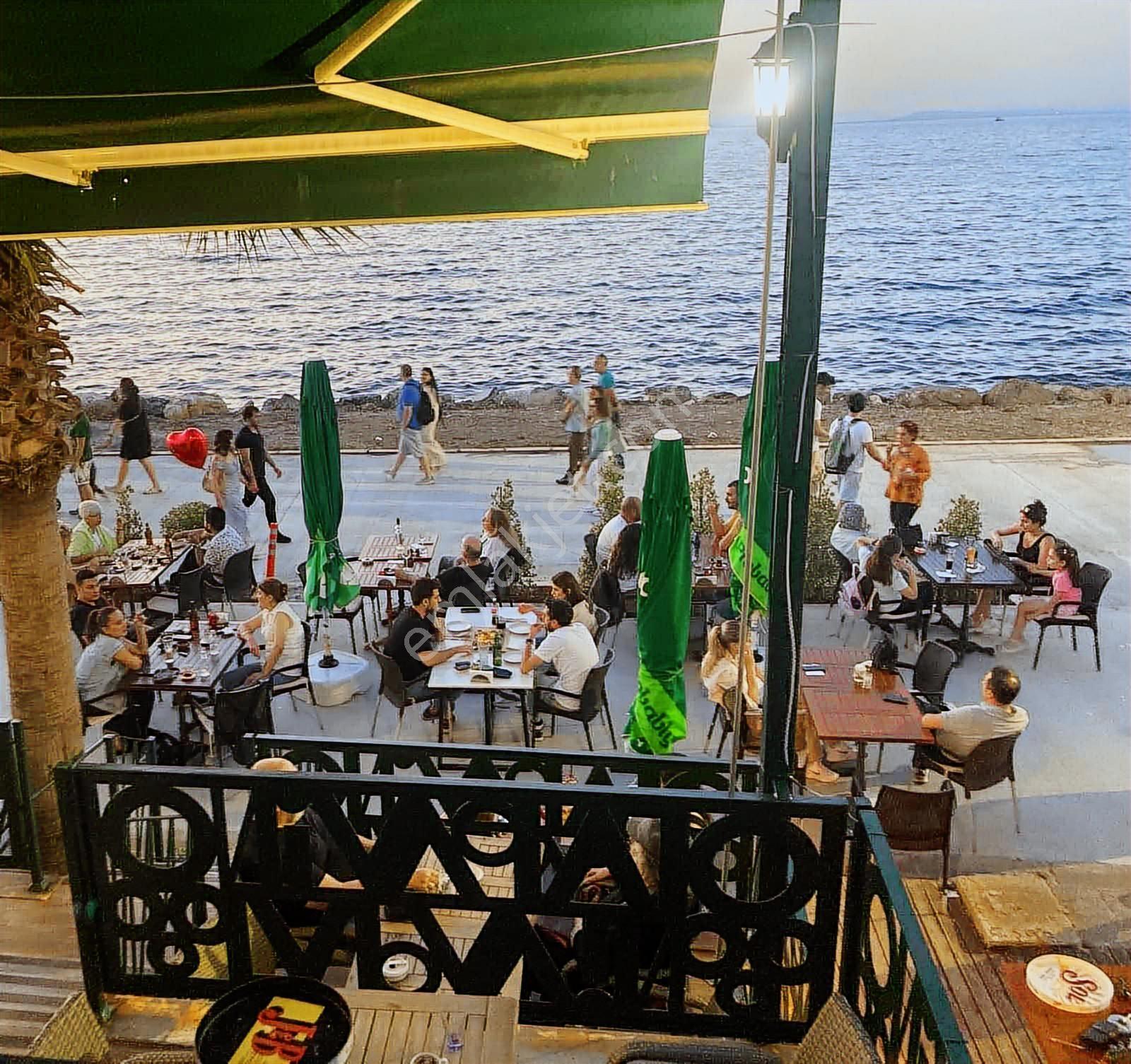 Güzelbahçe Yalı'da Denize Sıfır Satılık Restaurant - Görsel 3