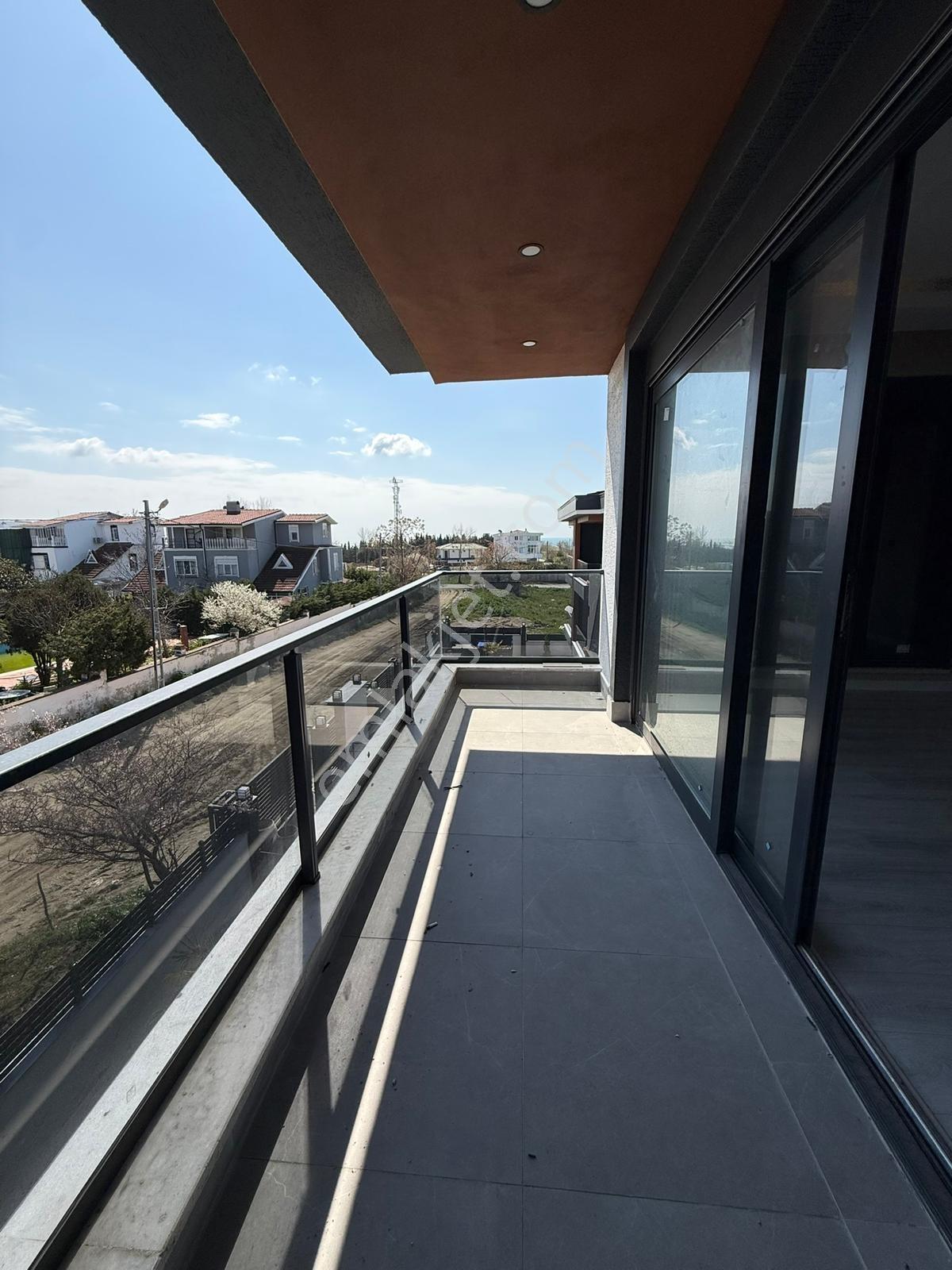 Büyükçekmece Celaliyede Satılık 7+1 Triblex İkiz Villalar - Görsel 14
