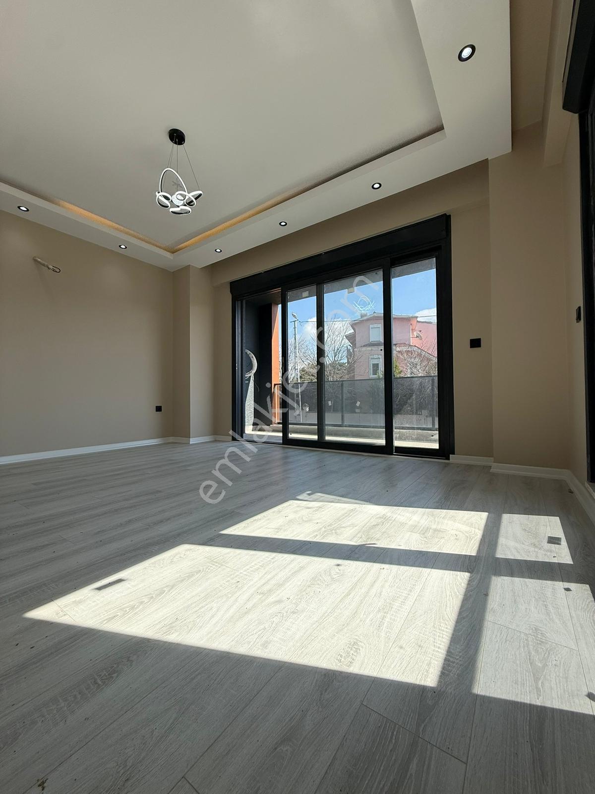 Büyükçekmece Celaliyede Satılık 7+1 Triblex İkiz Villalar - Görsel 10