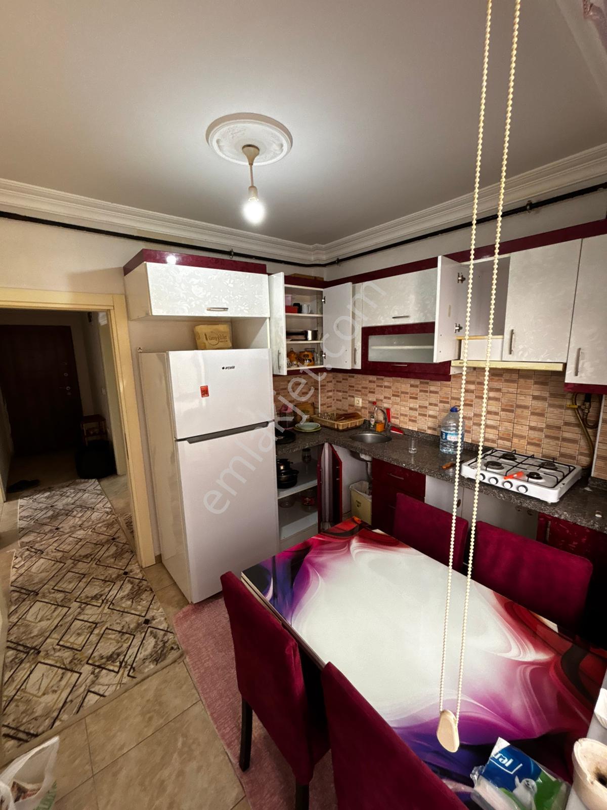 Altınova Da Kiralık Eşyalı 2+1 Daire Merkezi Lokasyon - Görsel 6