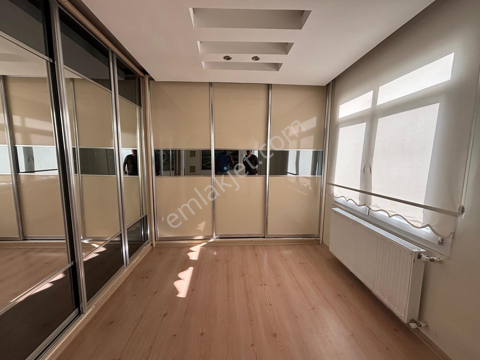 Torbalı Emlak'tan Ertuğrul Mah. Sadık İleri Bulvarına Yakın 130m2 2+1 D.gazlı Ve Klimalı Dairem - Görsel 10