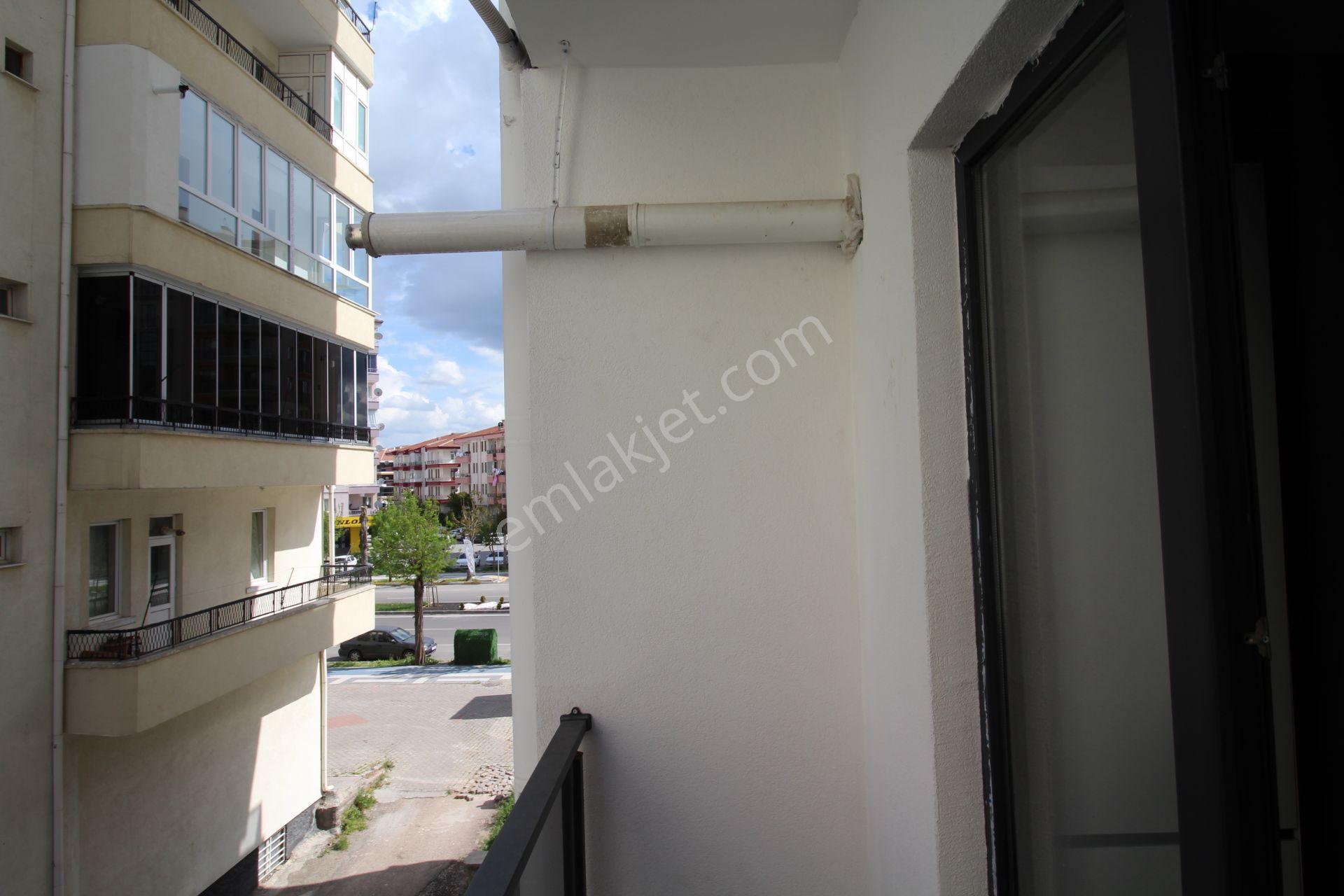 Aksaray Taşpazarda 40 Mlik Yolda Kiralık 1+1 Eşyalı Daire - Görsel 26