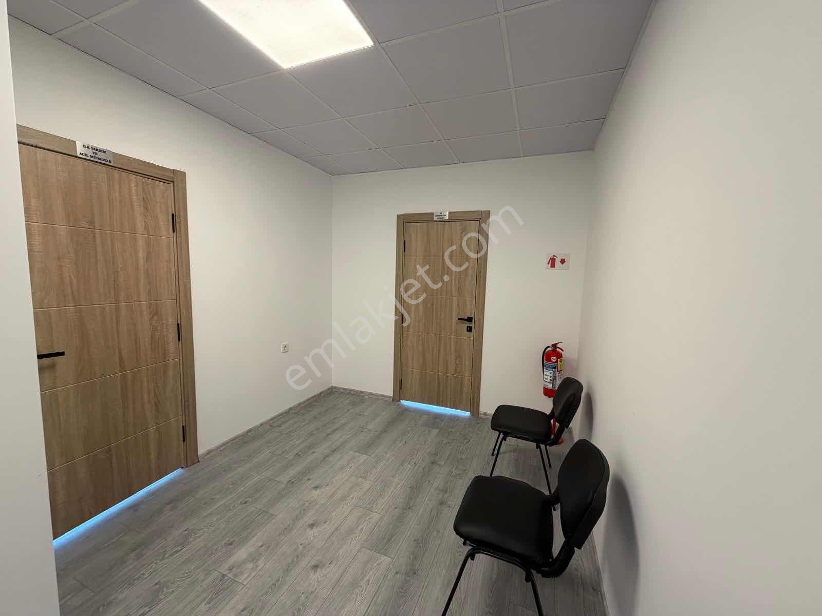 Office 41 'de İçinde Bölünmüş 3 Odalı Kiralık Arakat Ofis & Büro - Görsel 34