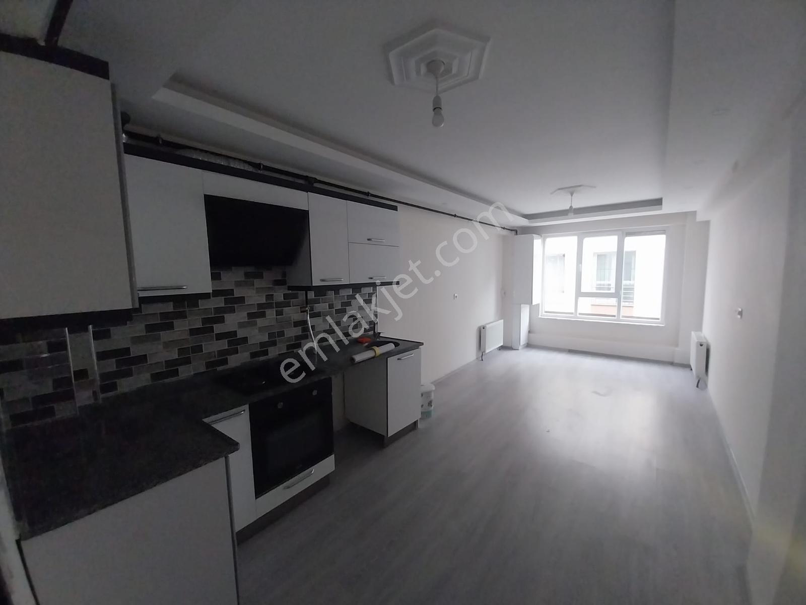 71 Evler Yeni Bina Kombili Boya Badanalı Temiz Kiralık 1+1 Daire - Görsel 6
