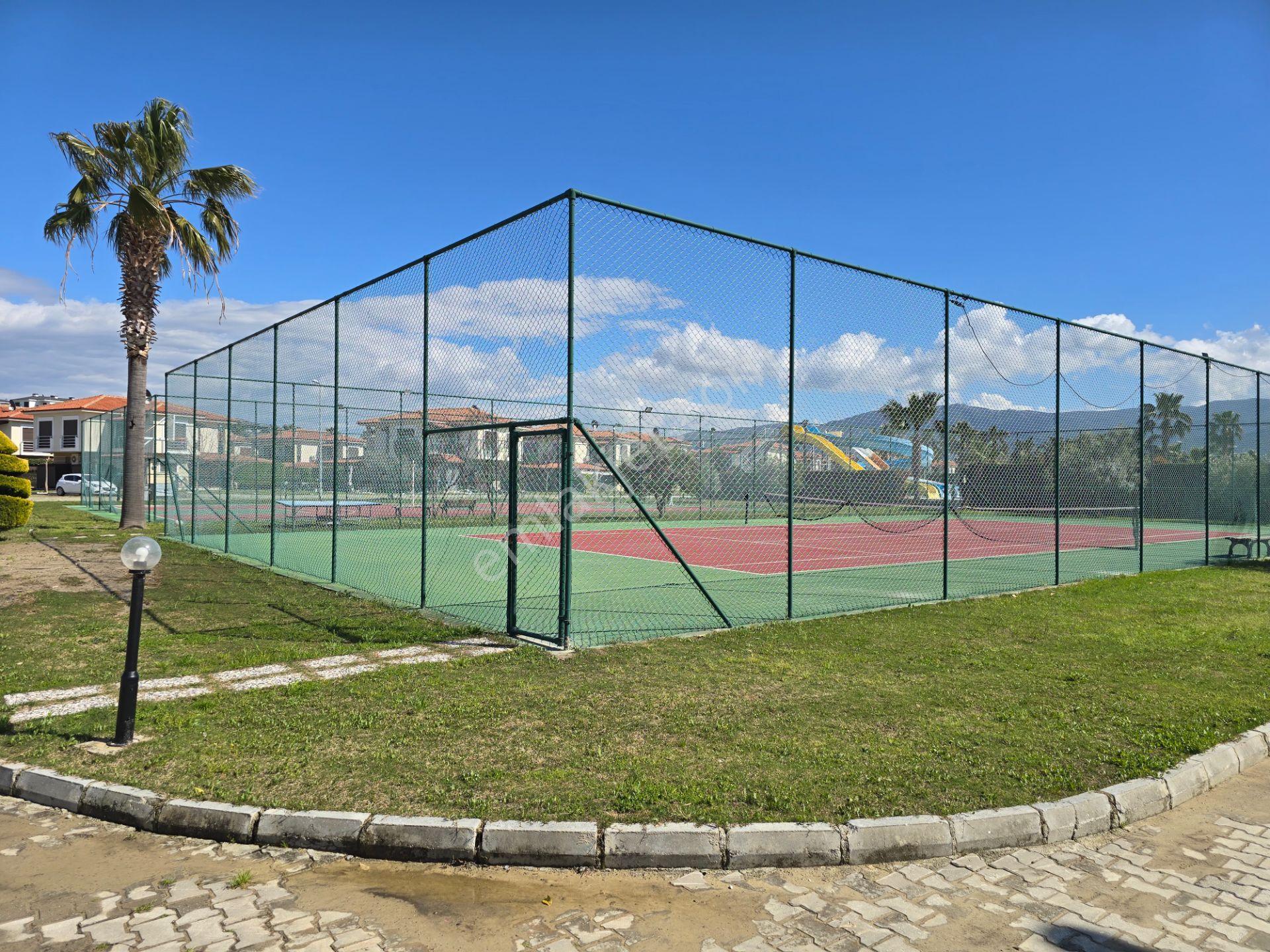 Aquaparklı Sitede Yenilenmiş Mutfaklı Geniş Bahçeli Köşe Dubleks - Görsel 21