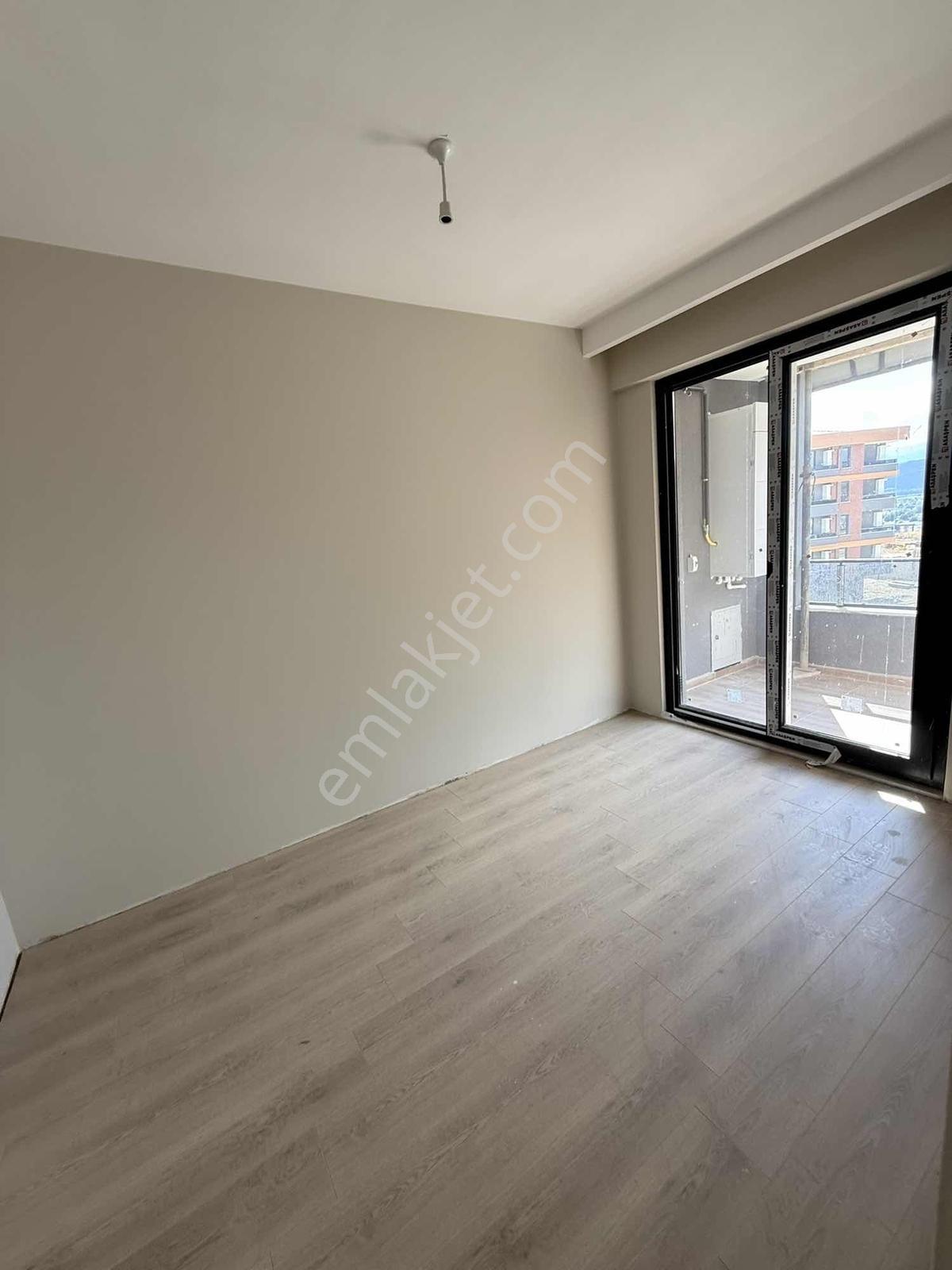 Ulucan'dan İnegöl Mobilyuma Yakın Kiralık Lüks 1+1 Daire - Görsel 15