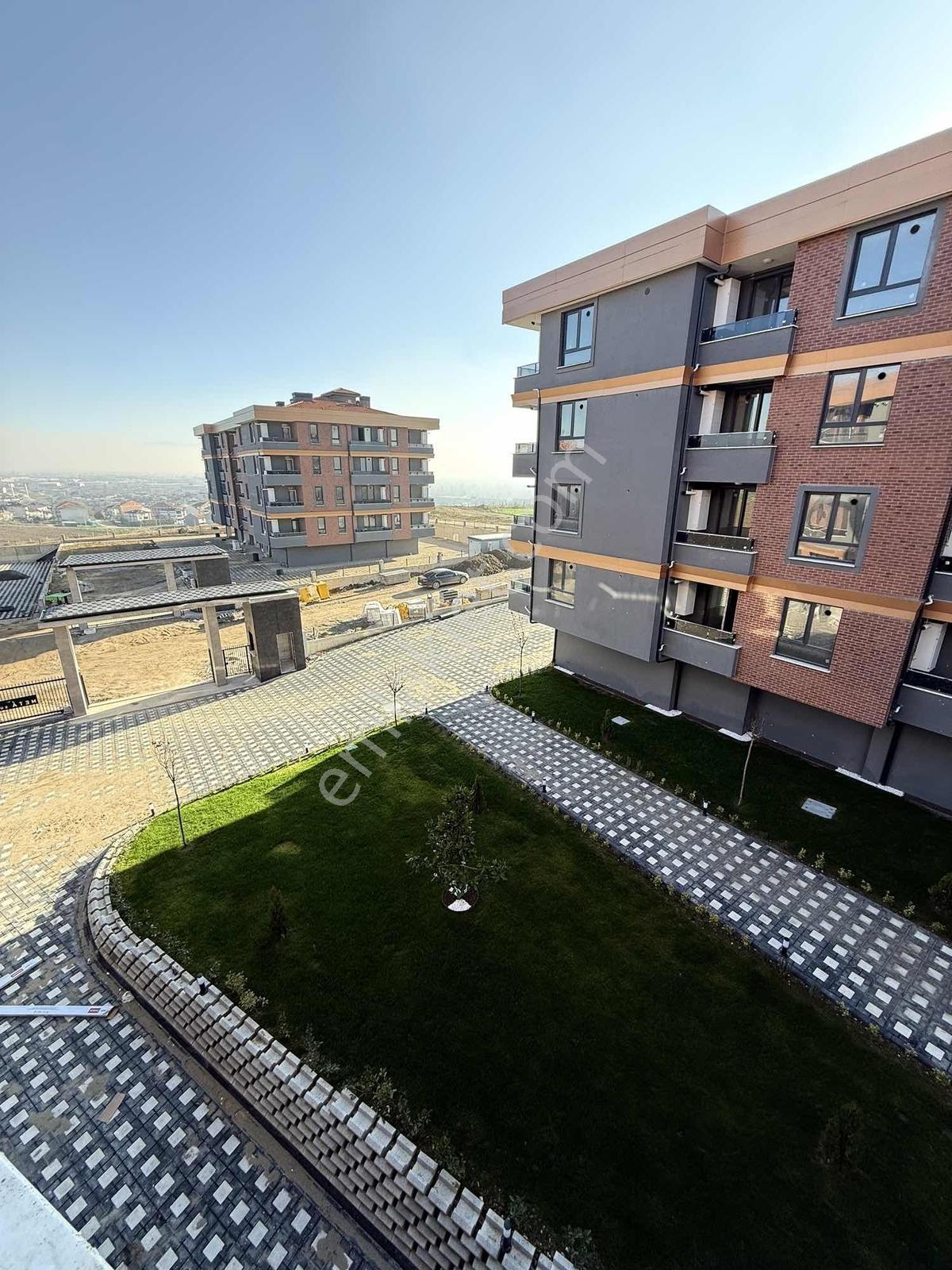 Ulucan'dan İnegöl Mobilyuma Yakın Kiralık Lüks 1+1 Daire - Görsel 10