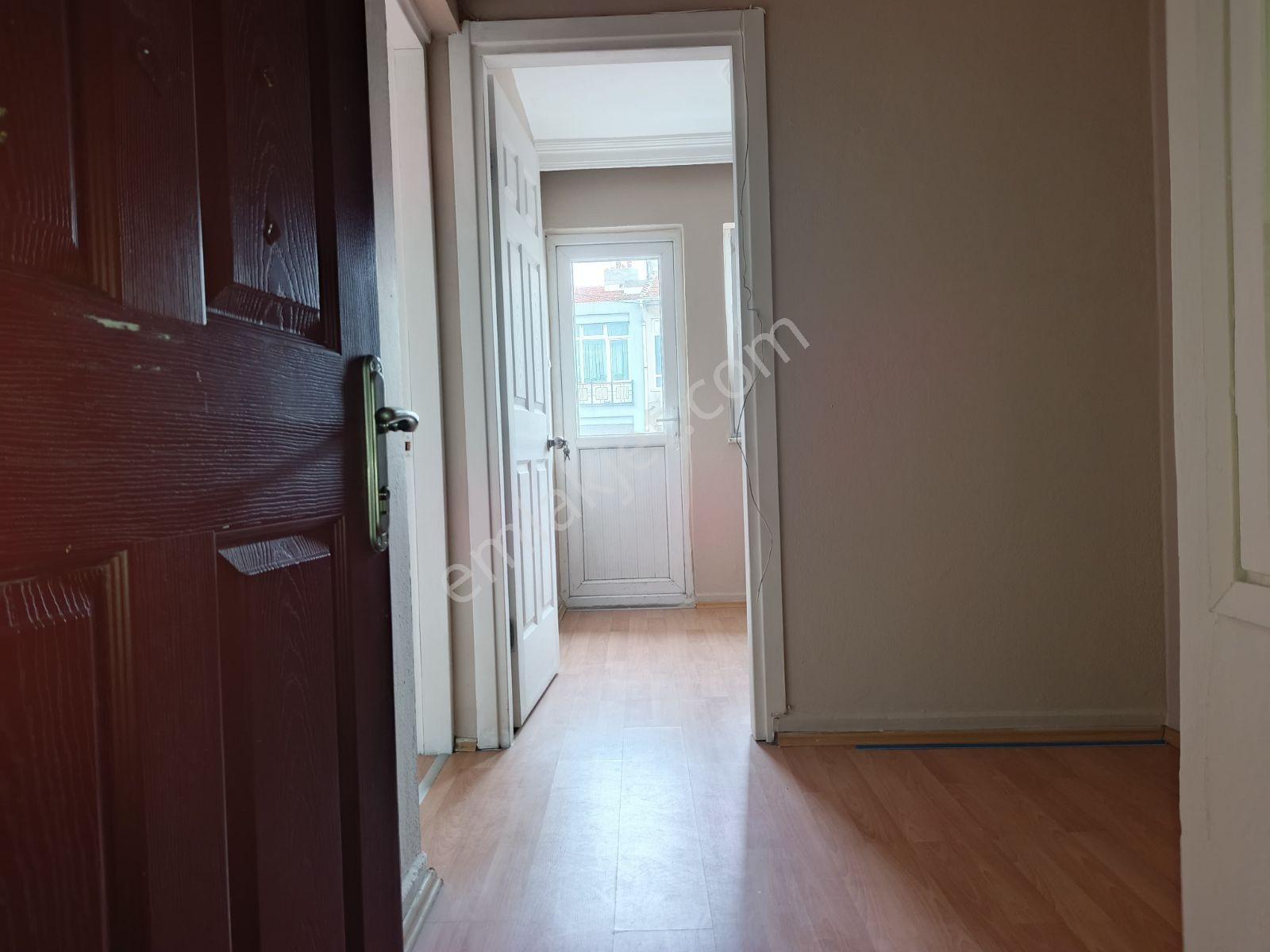 Kiralık 2+1 Ev İş Yeri Ofis Dükkan , Tabela Değeri Yüksek - Görsel 7