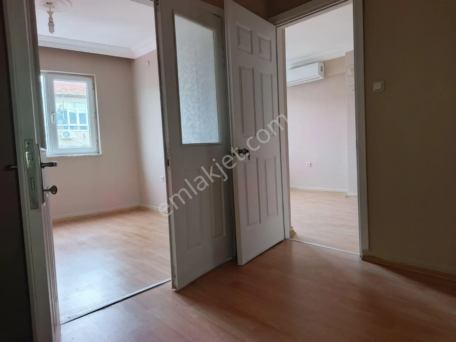 Kiralık 2+1 Ev İş Yeri Ofis Dükkan , Tabela Değeri Yüksek - Görsel 19