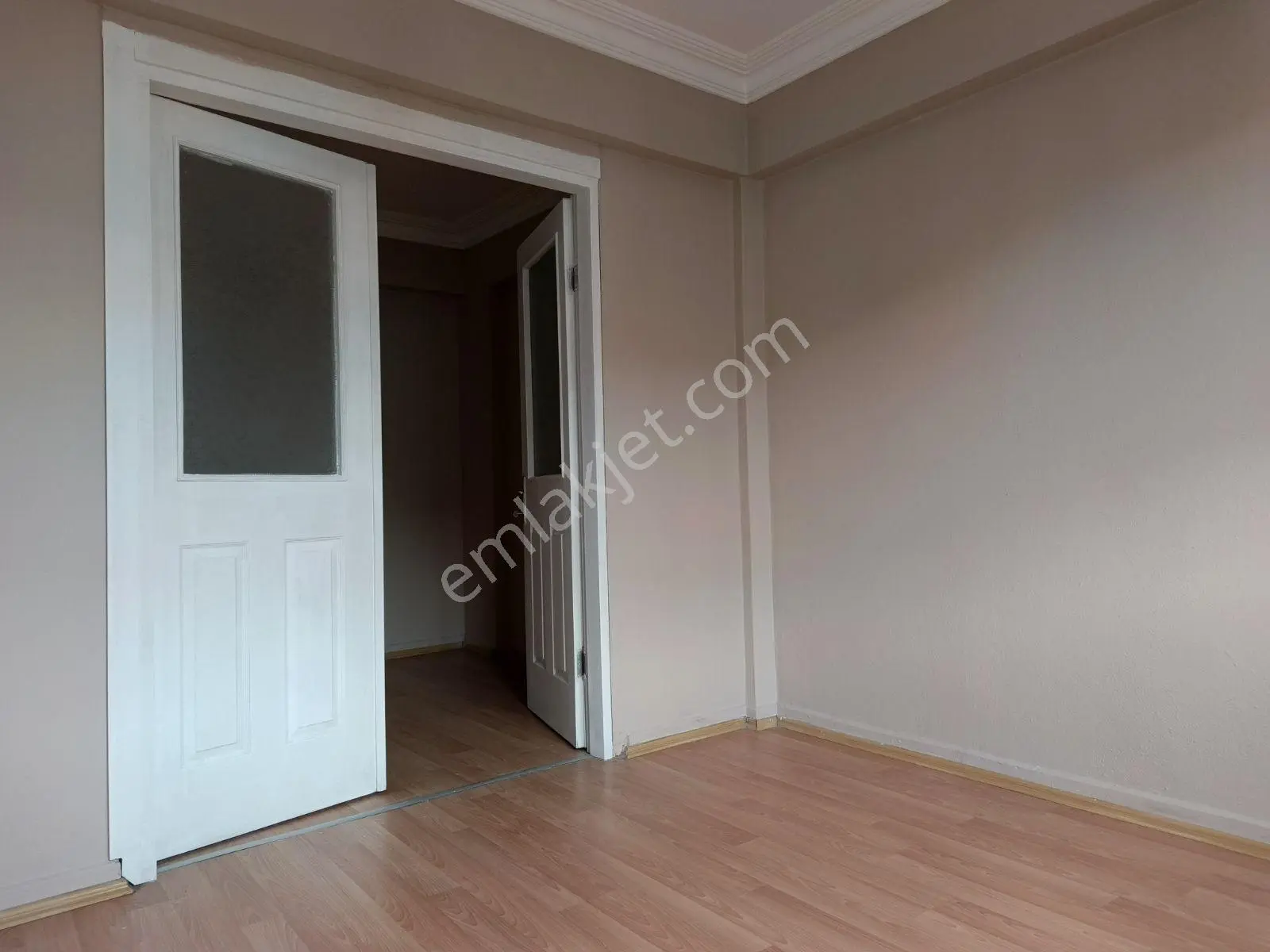 Kiralık 2+1 Ev İş Yeri Ofis Dükkan , Tabela Değeri Yüksek - Görsel 5