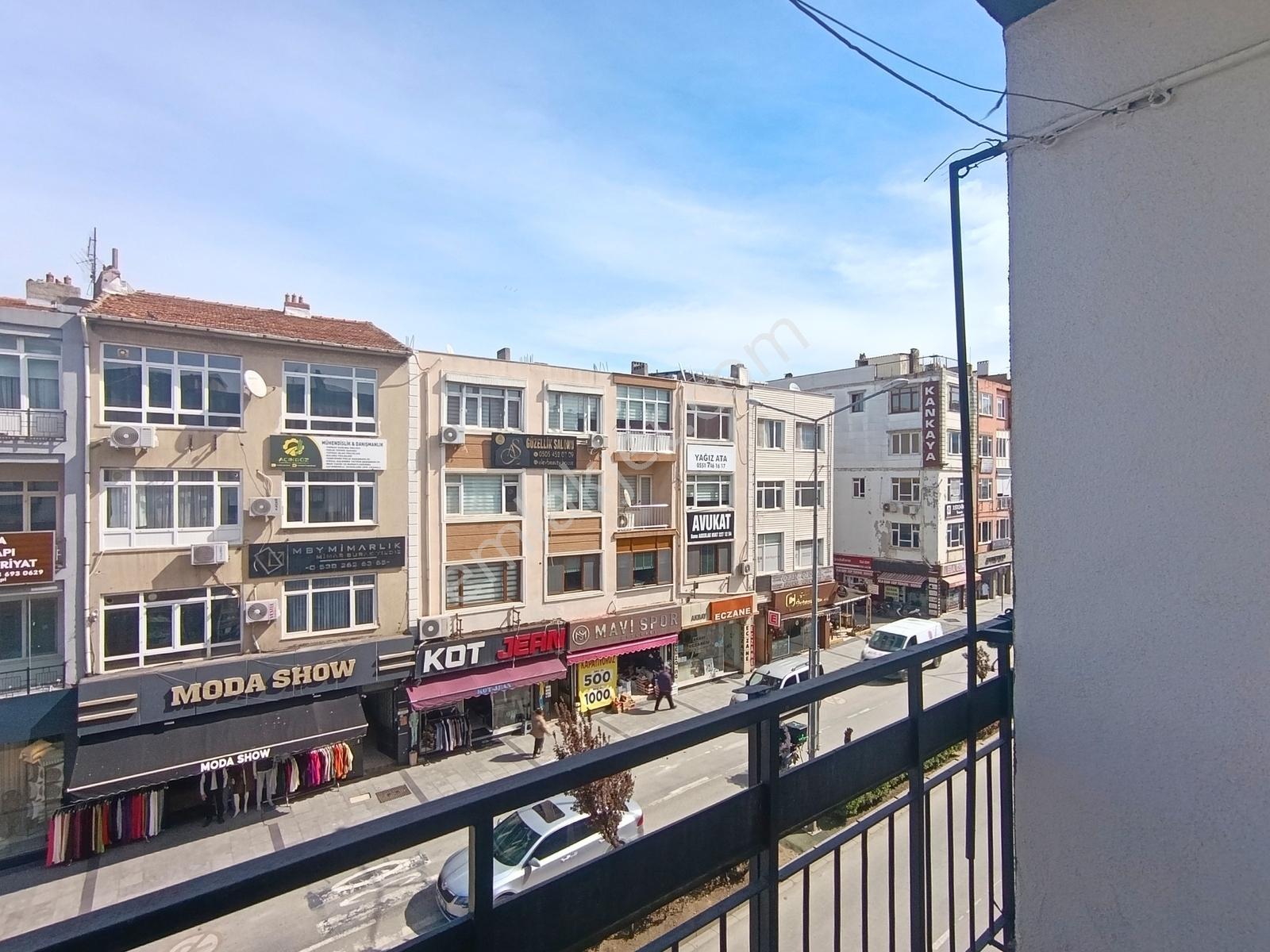 Kiralık 2+1 Ev İş Yeri Ofis Dükkan , Tabela Değeri Yüksek - Görsel 13