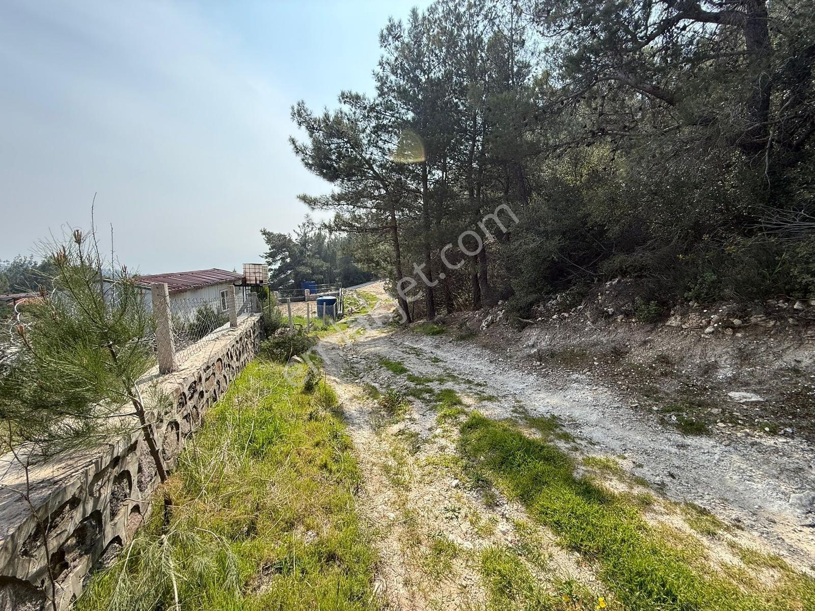 Bornova Yakaköy'de 1046 M2 Satılık Tarla - Görsel 18