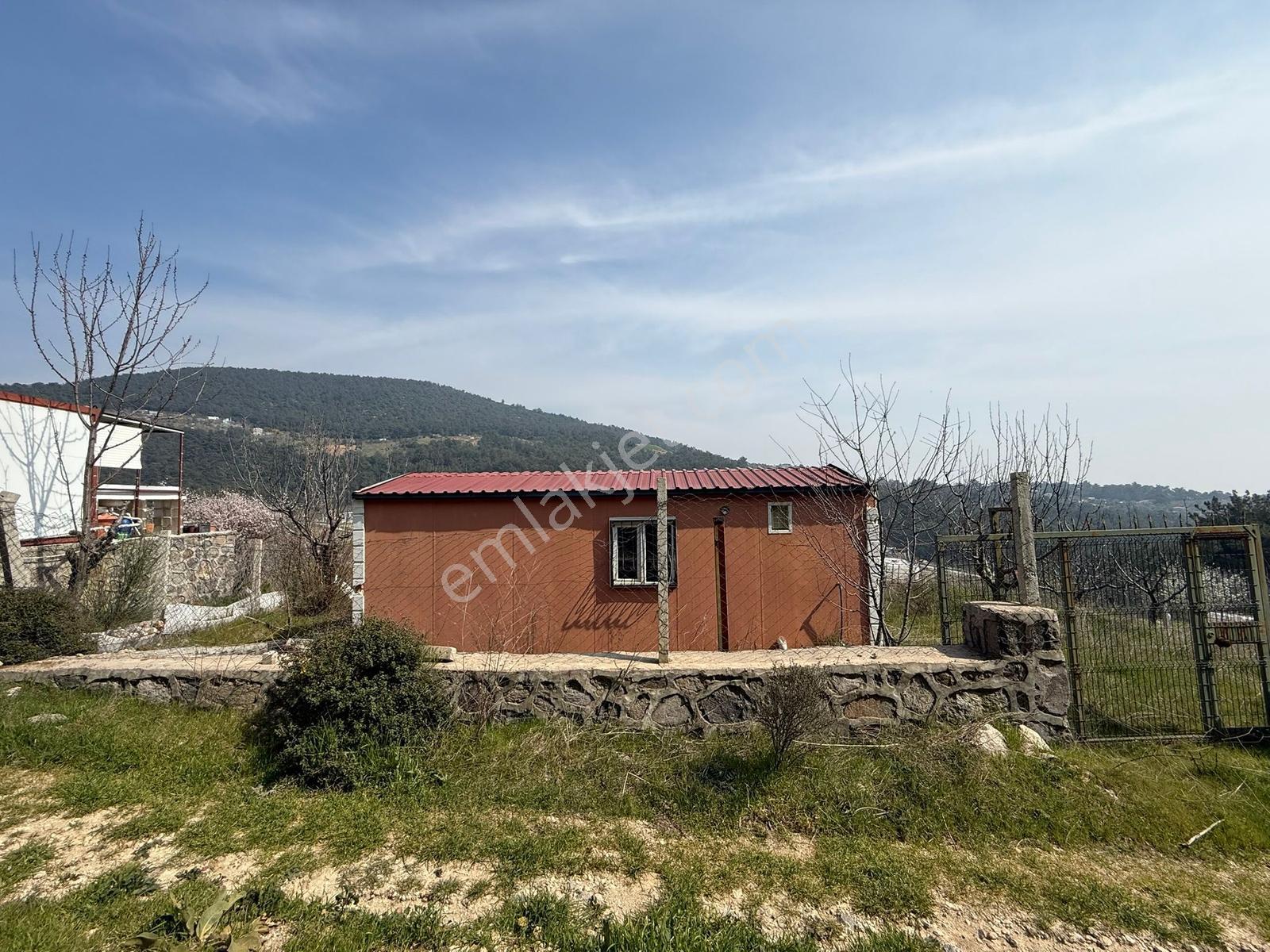 Bornova Yakaköy'de 1046 M2 Satılık Tarla - Görsel 17