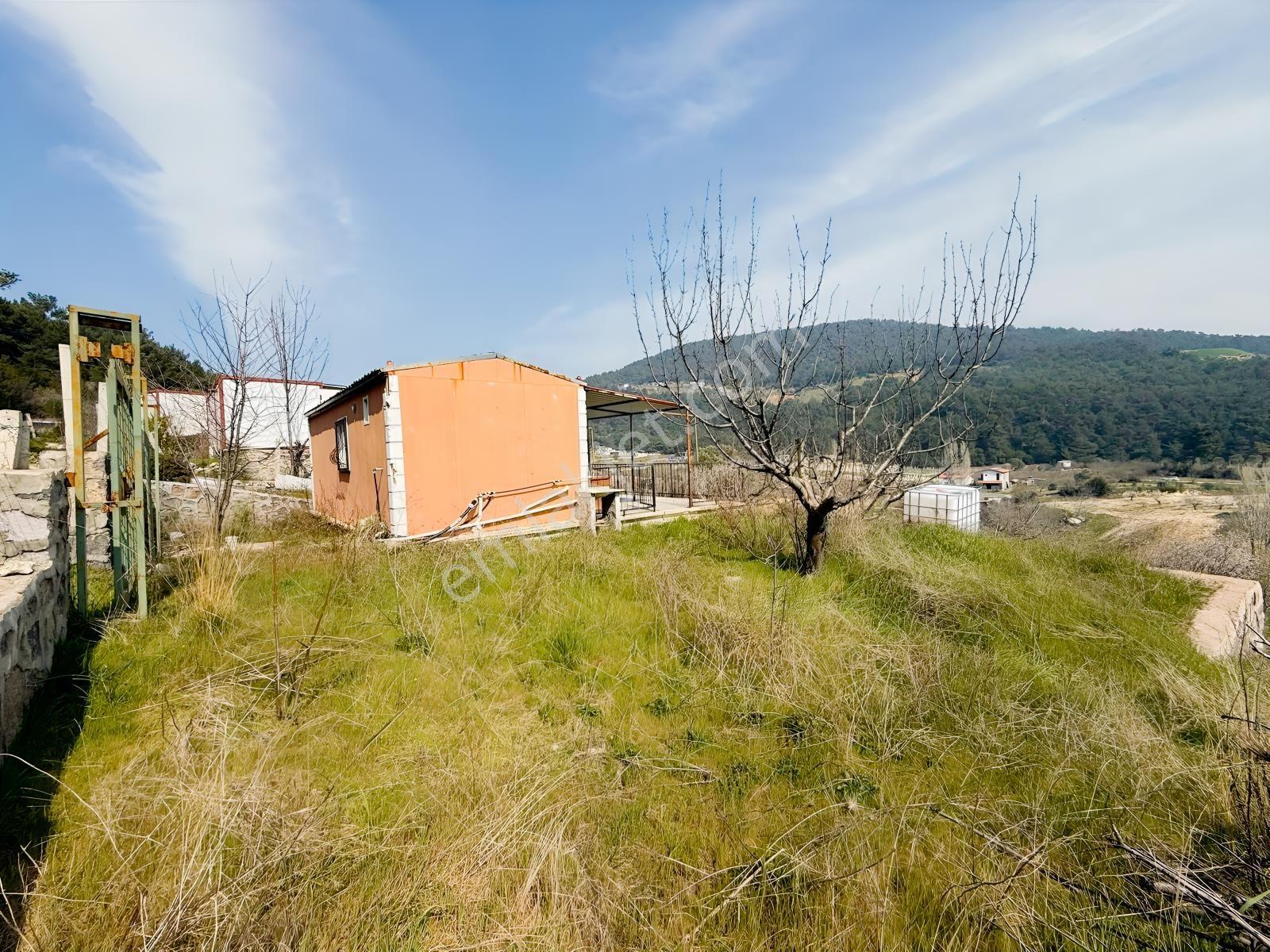 Bornova Yakaköy'de 1046 M2 Satılık Tarla - Görsel 4