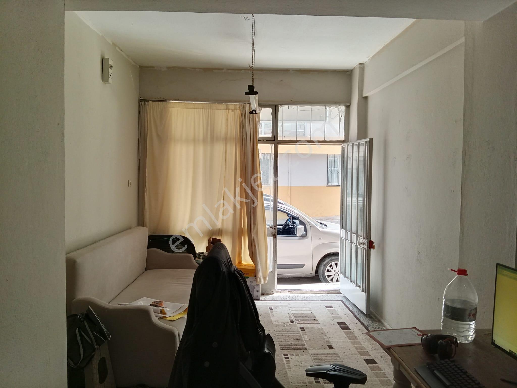 Balçova'da 80 M2 Satılık Dükkan - Görsel 4