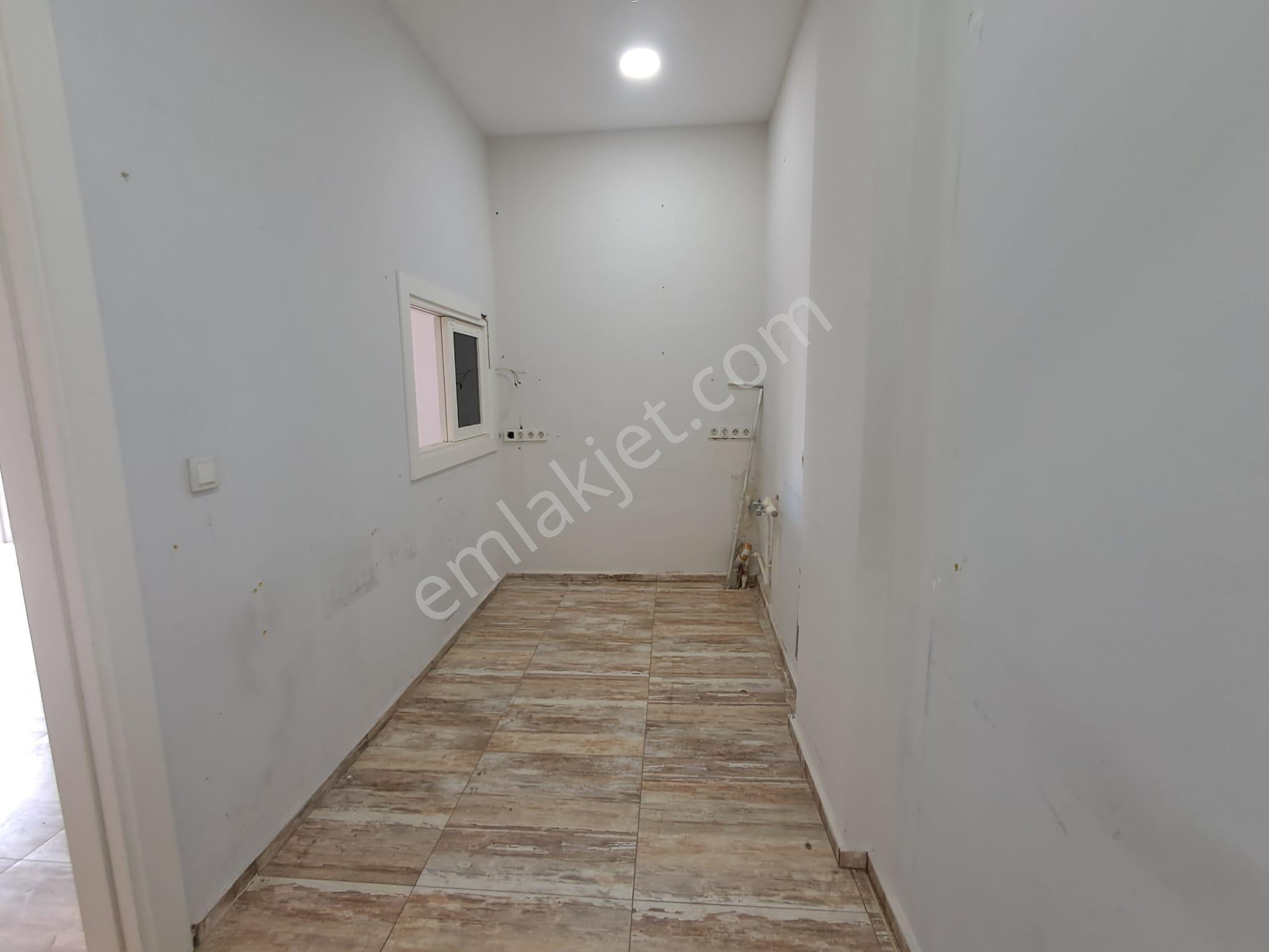 İzmir Çiğli Yenimahalle Atasanayi İzban Yanında Satılık İşyeri - Görsel 9
