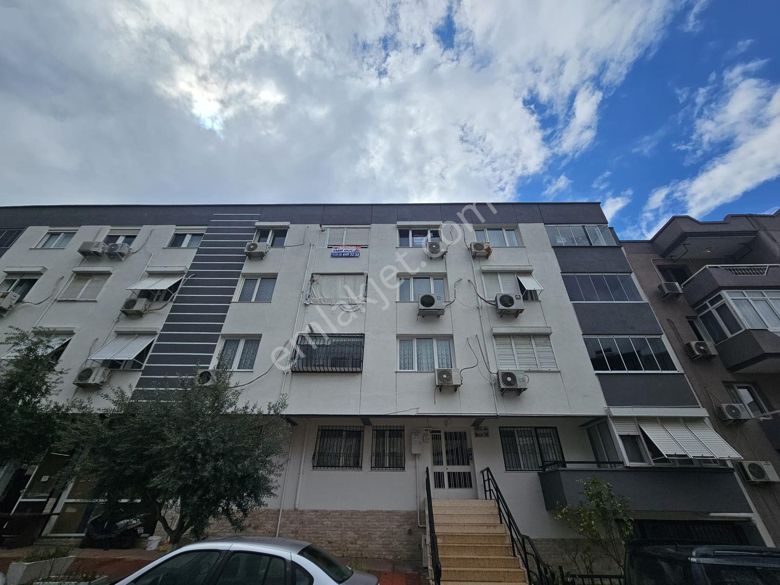 Şirinyer İzban Yakını Satılık 3+1 Daire Doğalgazlı Merkezi Konum