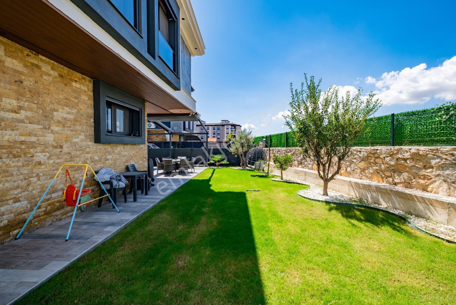 Ayrancılar Demır Suıtste Köşe Bahçeli, Müstakil Havuzlu Villa - Görsel 23