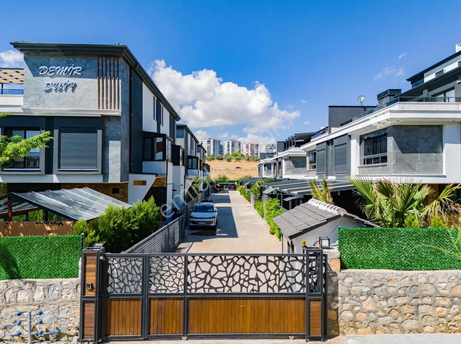Ayrancılar Demır Suıtste Köşe Bahçeli, Müstakil Havuzlu Villa - Görsel 3