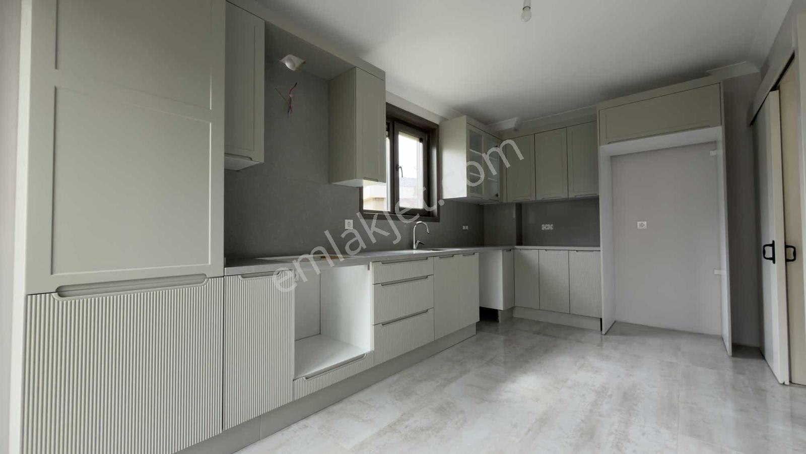 Remax Anka'dan Şile Merkezde 6+1 Satılık Lüx Tribleks - Görsel 21