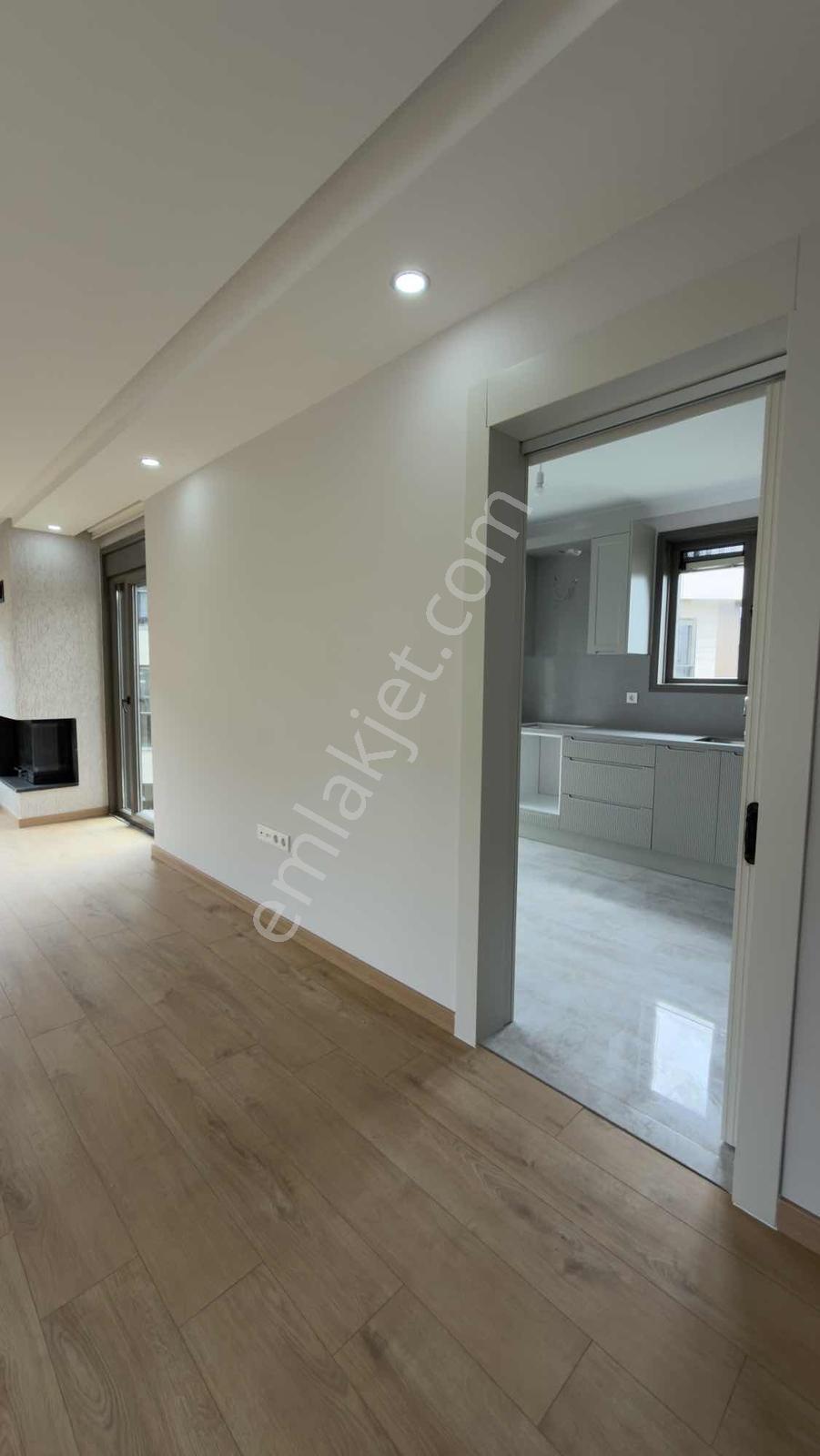 Remax Anka'dan Şile Merkezde 6+1 Satılık Lüx Tribleks - Görsel 18
