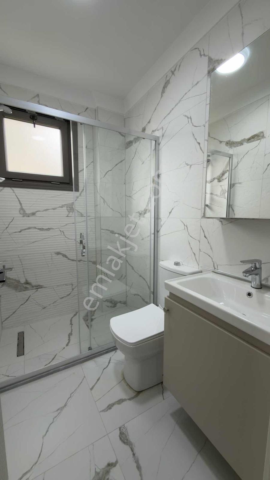Remax Anka'dan Şile Merkezde 6+1 Satılık Lüx Tribleks - Görsel 2