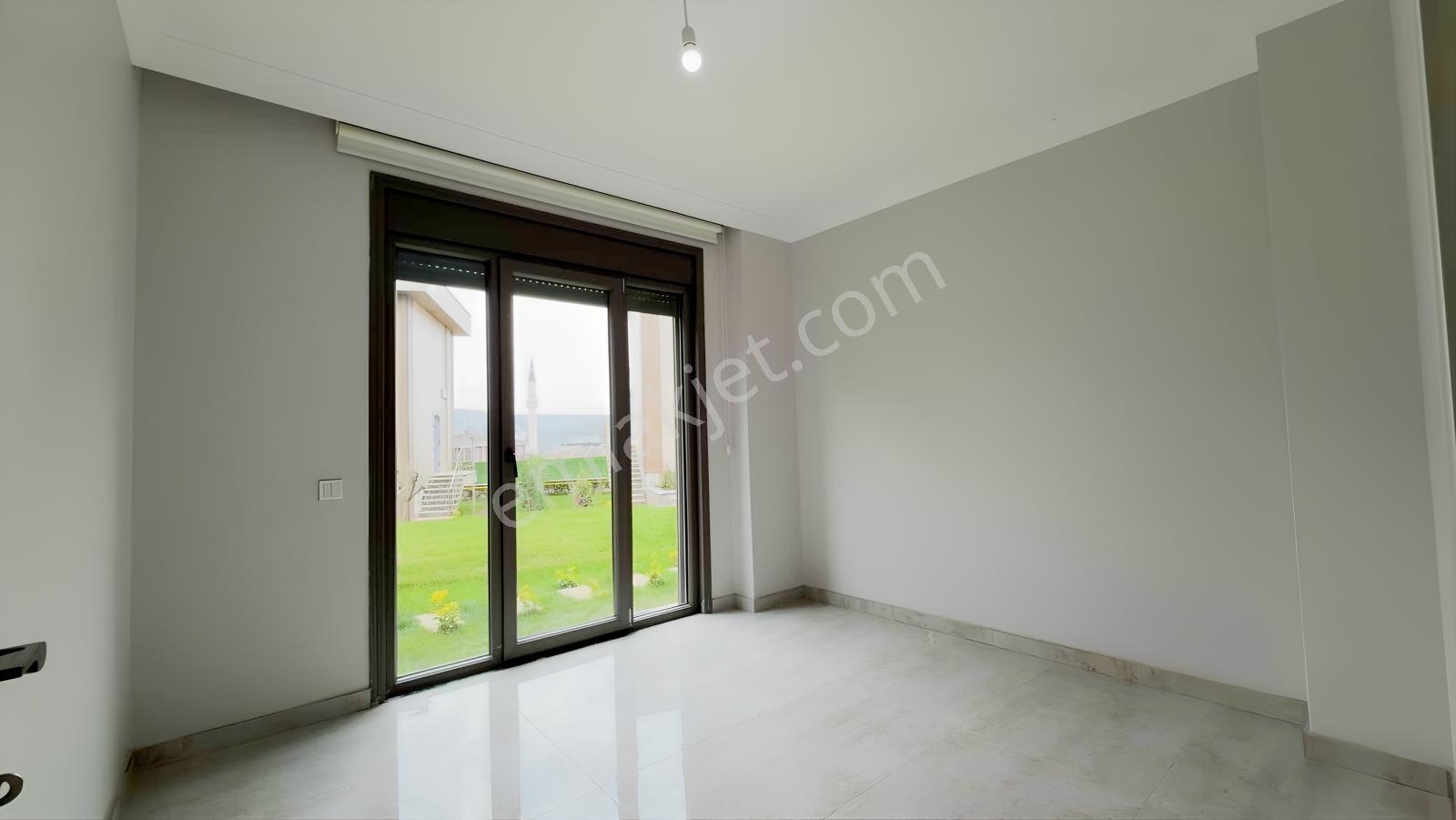 Remax Anka'dan Şile Merkezde 6+1 Satılık Lüx Tribleks - Görsel 22