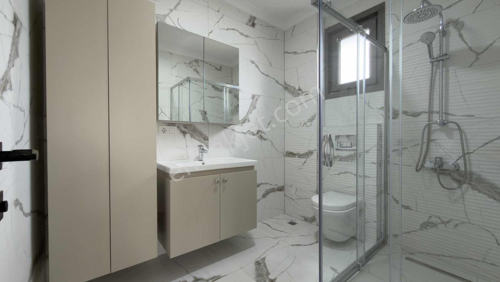 Remax Anka'dan Şile Merkezde 6+1 Satılık Lüx Tribleks - Görsel 15