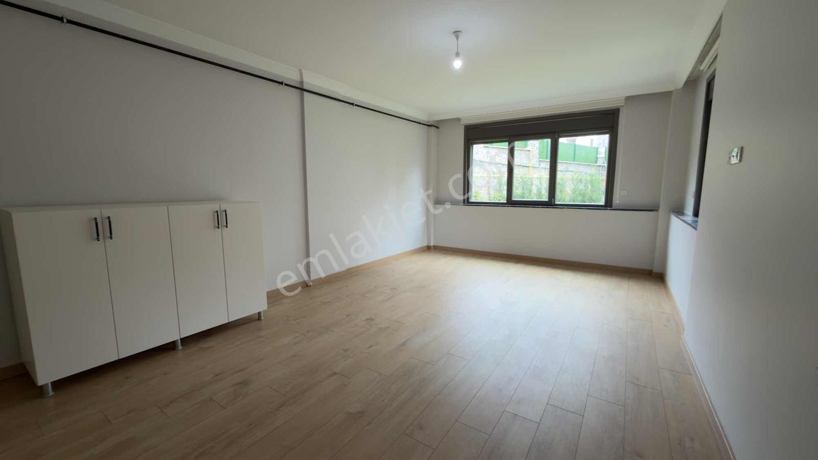 Remax Anka'dan Şile Merkezde 6+1 Satılık Lüx Tribleks - Görsel 4
