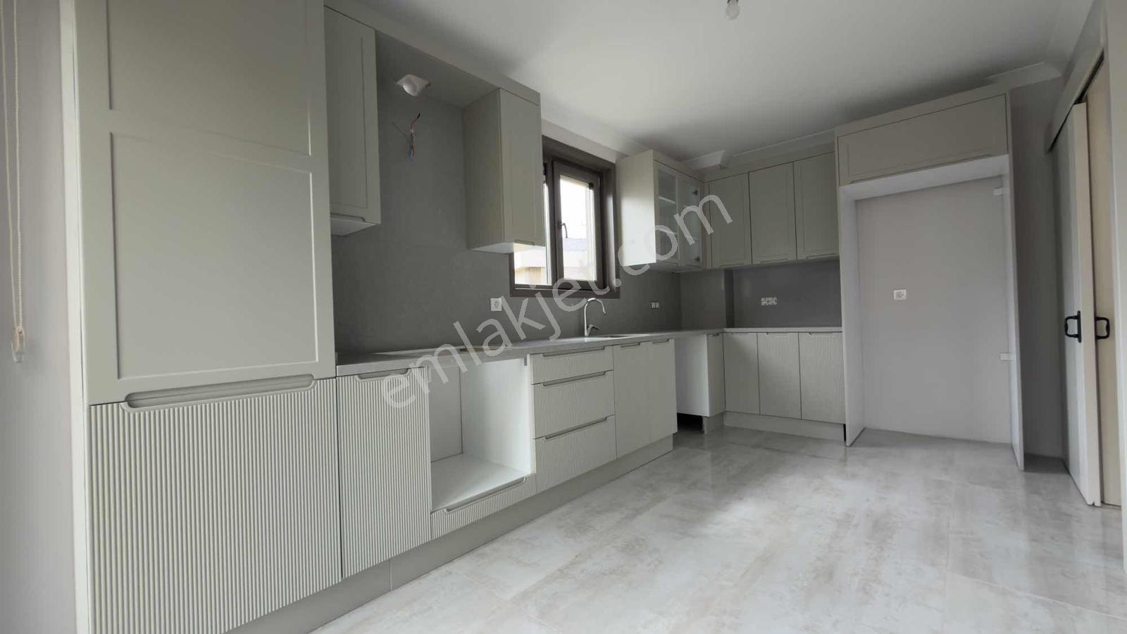 Remax Anka'dan Şile Merkezde 6+1 Satılık Lüx Tribleks - Görsel 20