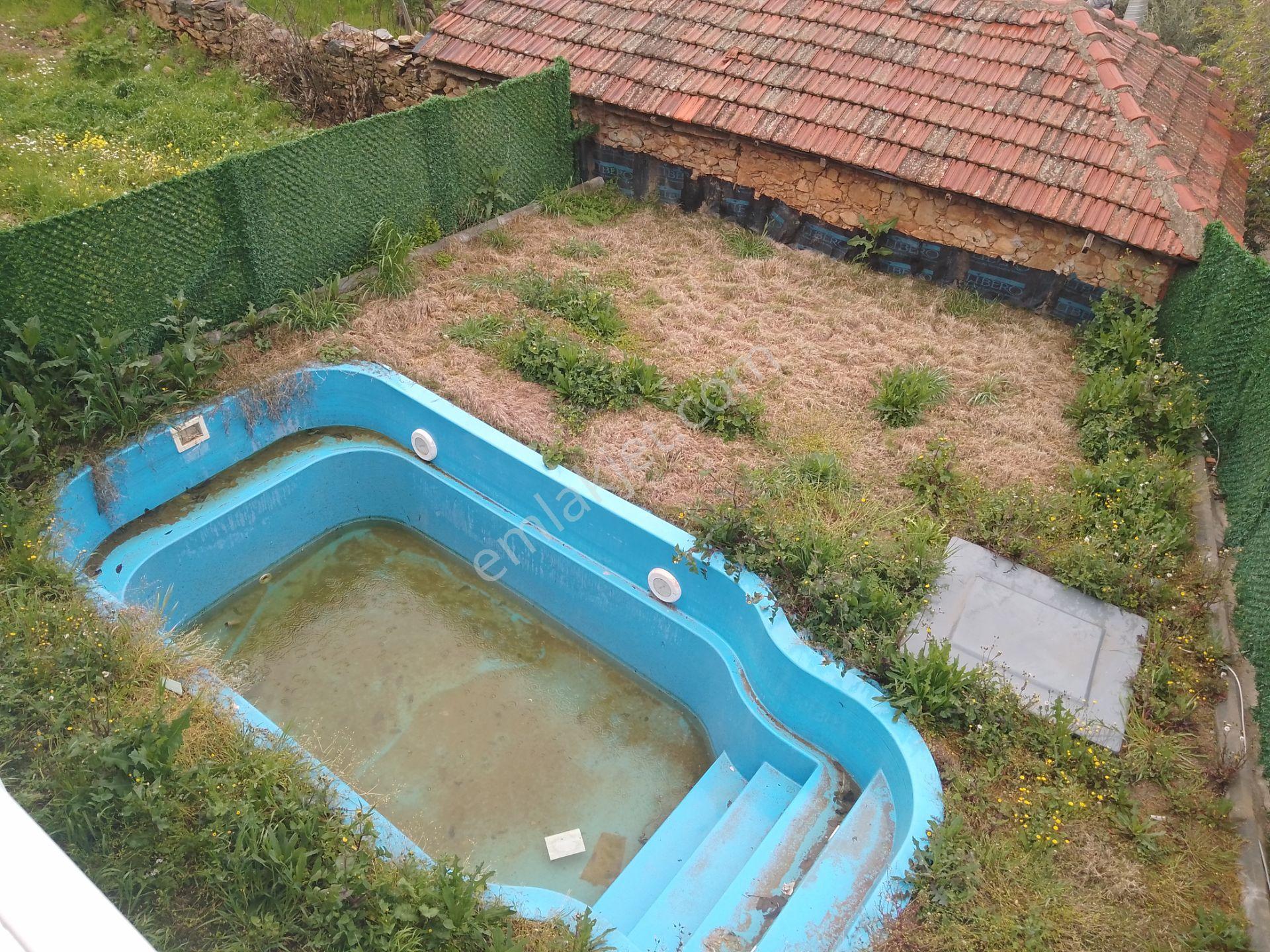 Torbalı Karakızlar Doğa Manzaralı Müstakil Parsel,tek Tapu 145m2 Arsada Havuzlu Eşyalı 100m Villa - Görsel 23