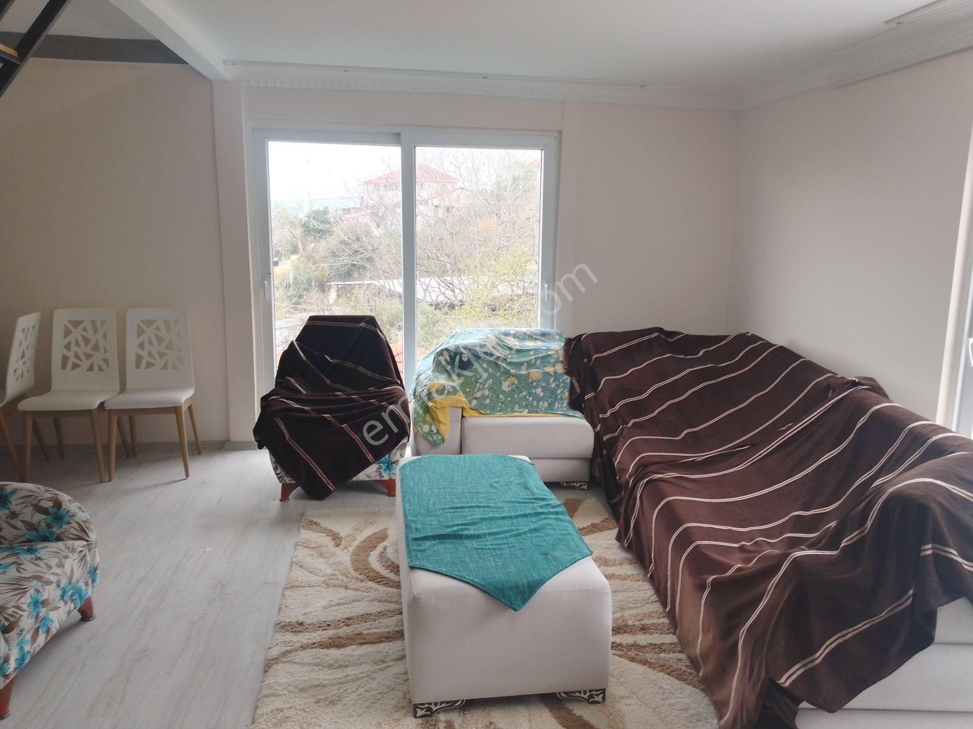 Torbalı Karakızlar Doğa Manzaralı Müstakil Parsel,tek Tapu 145m2 Arsada Havuzlu Eşyalı 100m Villa - Görsel 15