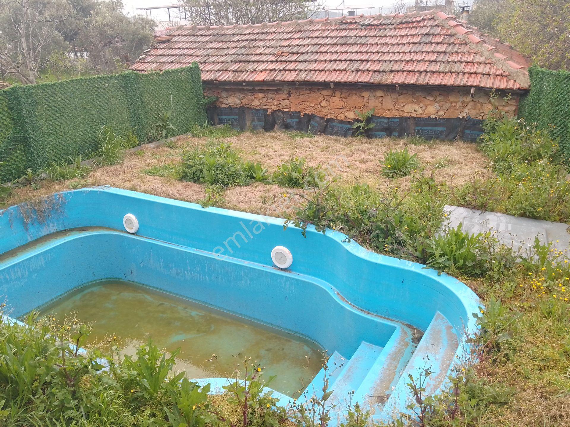 Torbalı Karakızlar Doğa Manzaralı Müstakil Parsel,tek Tapu 145m2 Arsada Havuzlu Eşyalı 100m Villa - Görsel 25
