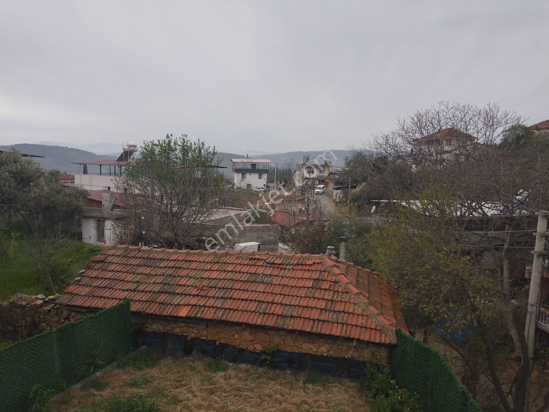 Torbalı Karakızlar Doğa Manzaralı Müstakil Parsel,tek Tapu 145m2 Arsada Havuzlu Eşyalı 100m Villa - Görsel 19