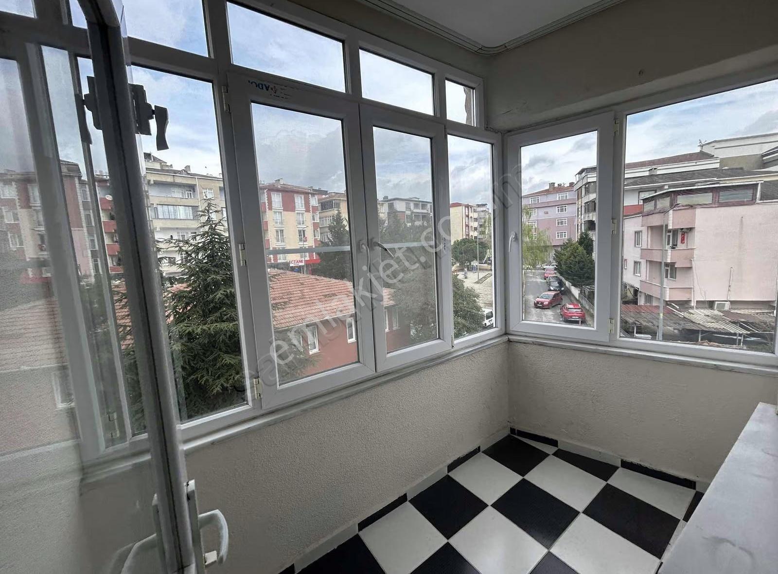 Çerkezköy Merkezde Kiralık 3+1 Geniş Ferah Aile Dairesi - Görsel 11