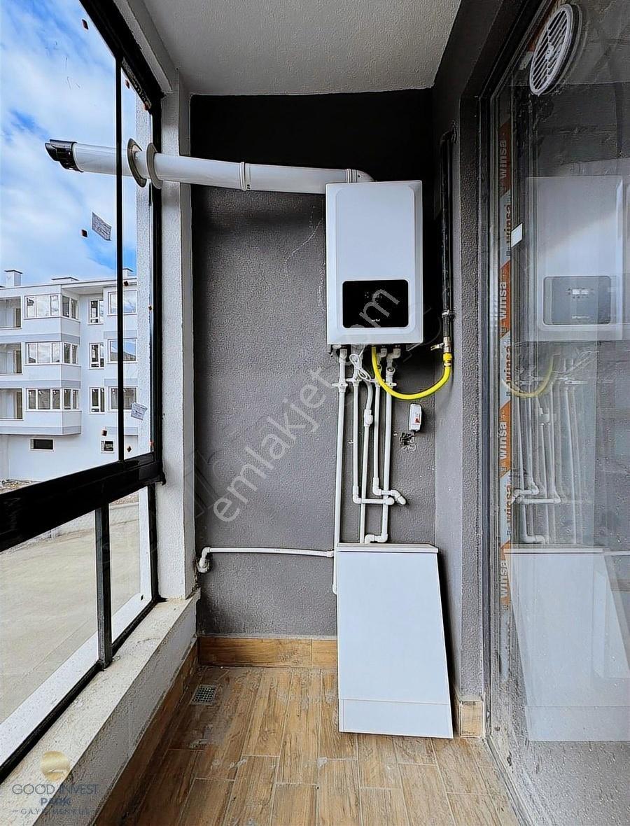 Selçuklu'da Eşyalı Kapalı Balkonlu 2+1 Kiralık Sıfır Daire - Görsel 2