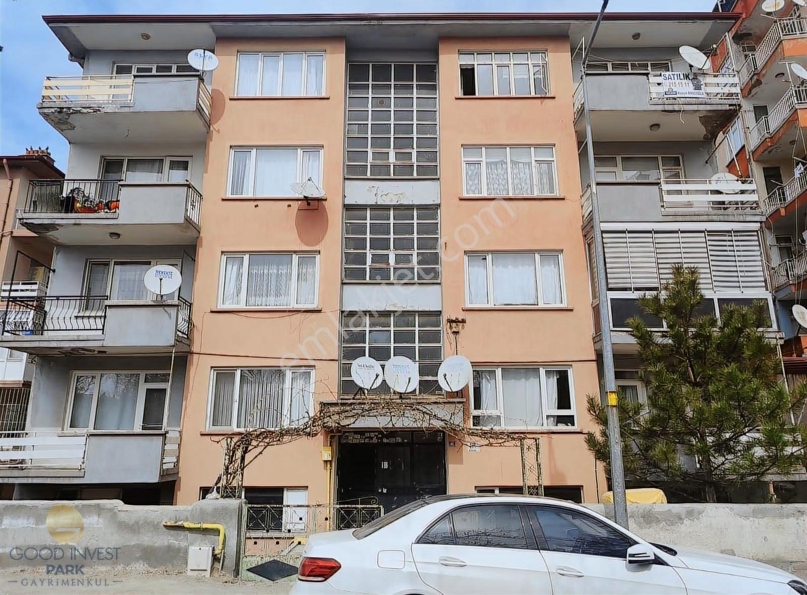 Park Afyon Karşı Aralığı-arsa Payı Yüksek 2+1 Salon-salomanje - Görsel 14