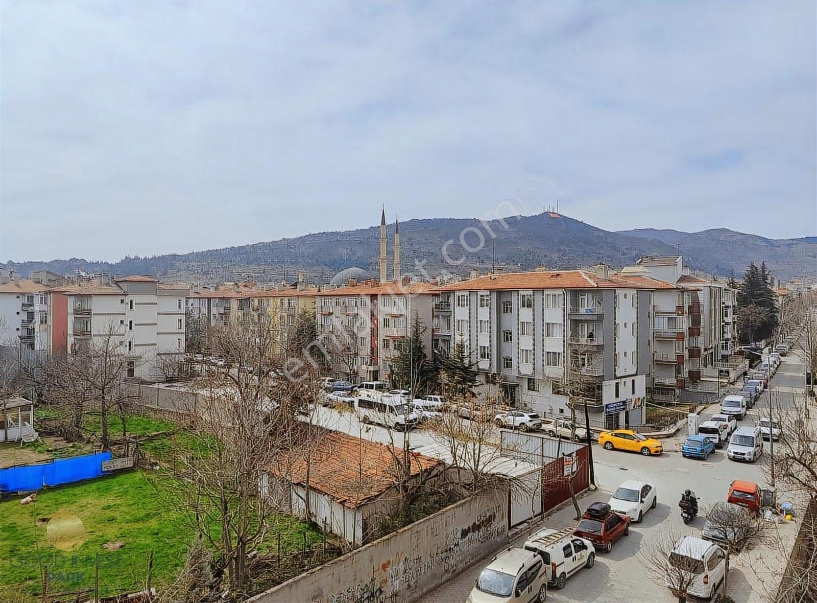 Park Afyon Karşı Aralığı-arsa Payı Yüksek 2+1 Salon-salomanje - Görsel 9
