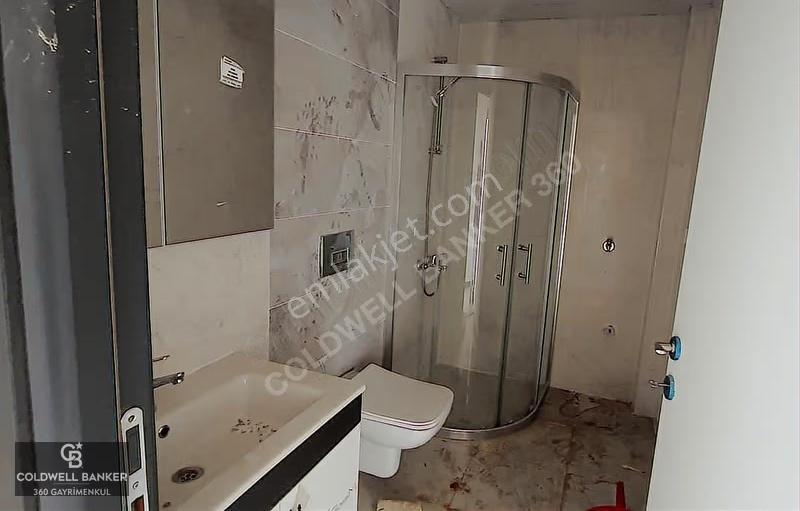 Manisa Yunusemre Cadde Üzeri Kiralık 1+1 Daire (55m²) - Görsel 12