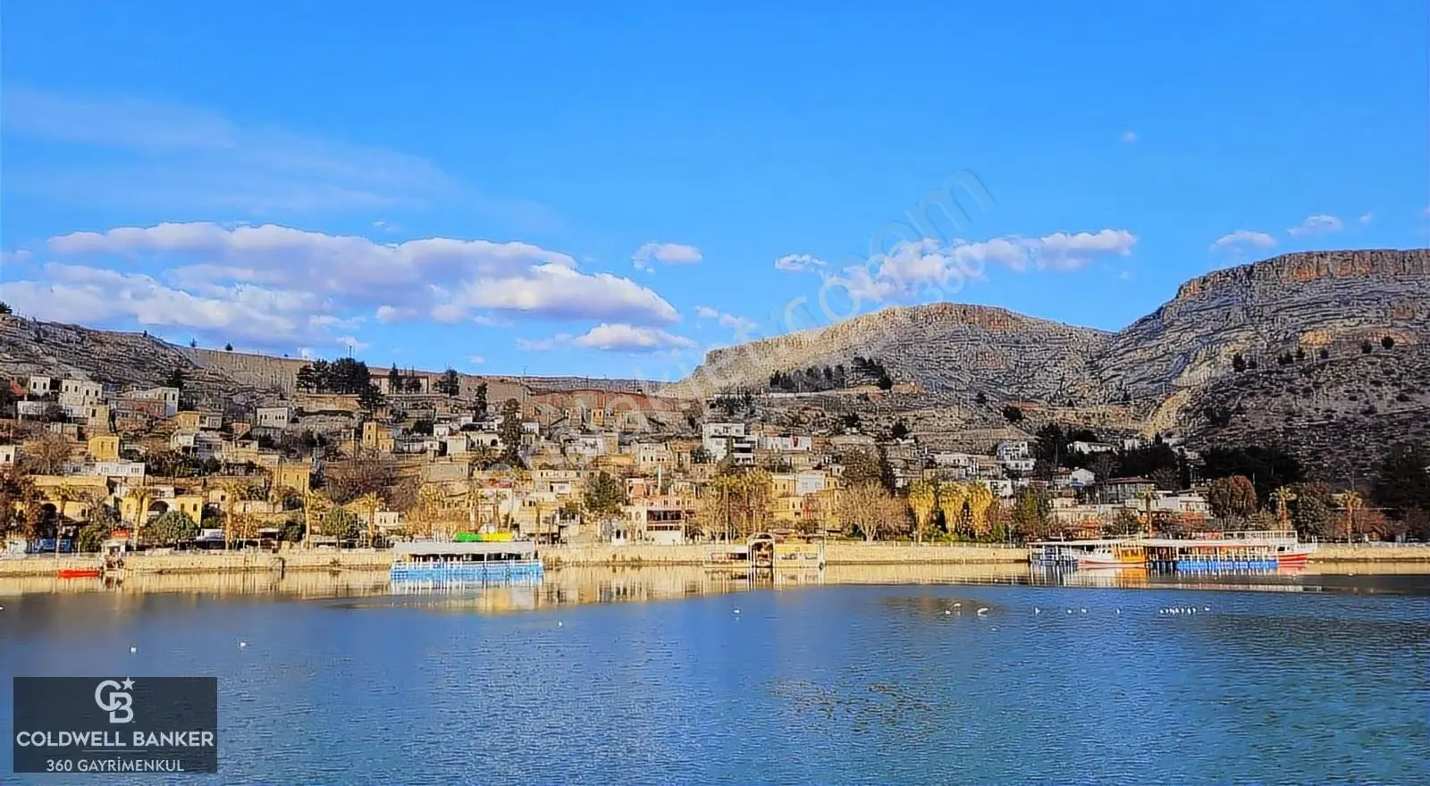 Halfeti'de Butik Otel Arsası: 500m²,turizm İmarlı,yatırıma Uygun