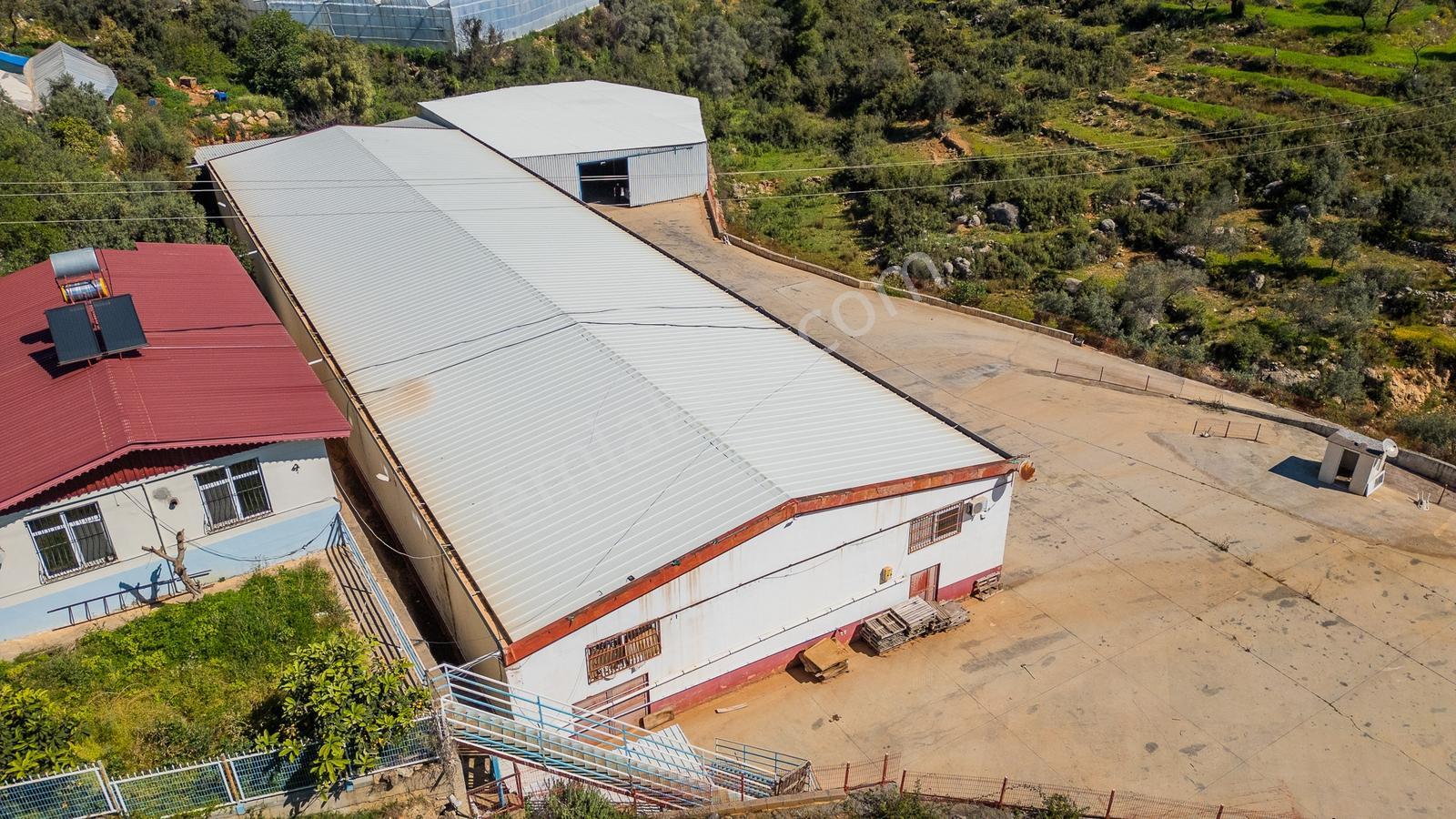 Alanya Avsallar Akdamda Lojistik Depo+operason Üssü 5700 M2 Arsa - Görsel 11