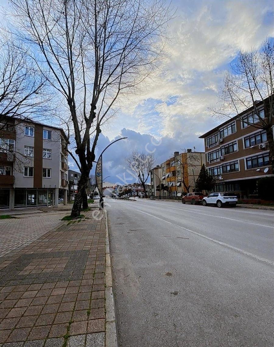 Kaplıcalar Diyarı Gönen Cadde Üzerinde 160m2 Arakat Daire 3+1 - Görsel 7