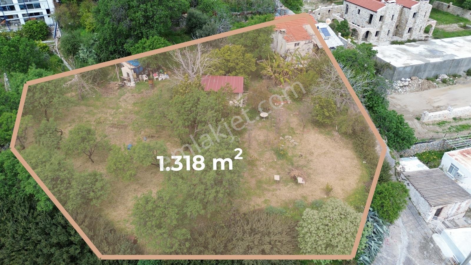 Datça Reşadiye | 1300m2 İçinde Deniz Manzaralı Taş Ev Ve Arsası - Görsel 10