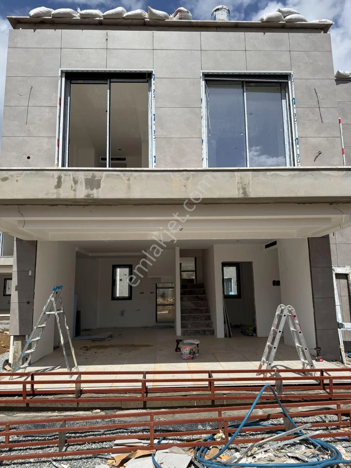 Cemal Emlak'tan Bodrum Kadıkalesi'nde Satılık Sıfır 3+1 Müstakil Havuzlu Villa - Görsel 2