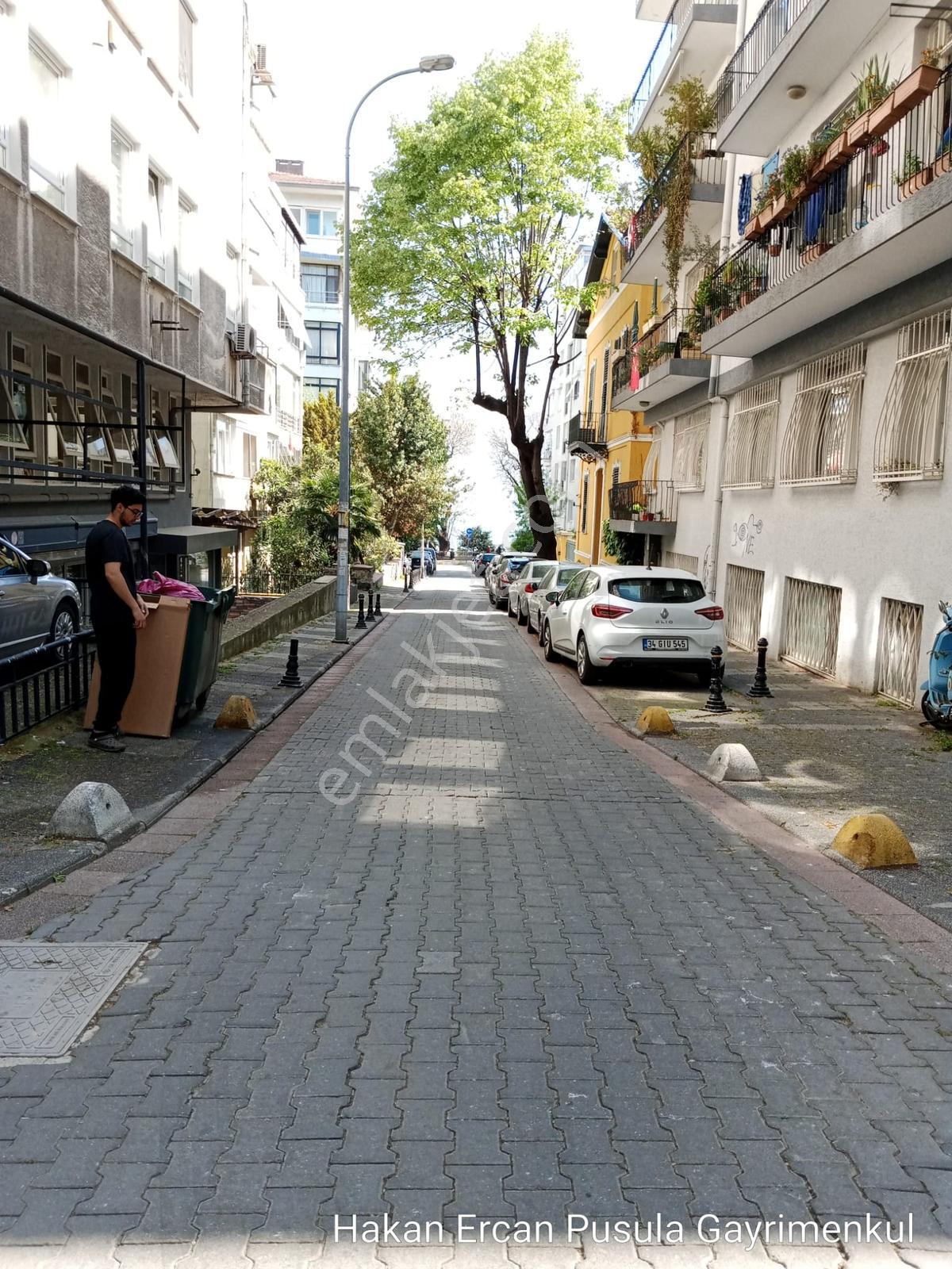 Moda'da Prestijli Konumda Wc Li Kat Mülkiyetli Fırsat Dükkan - Görsel 8
