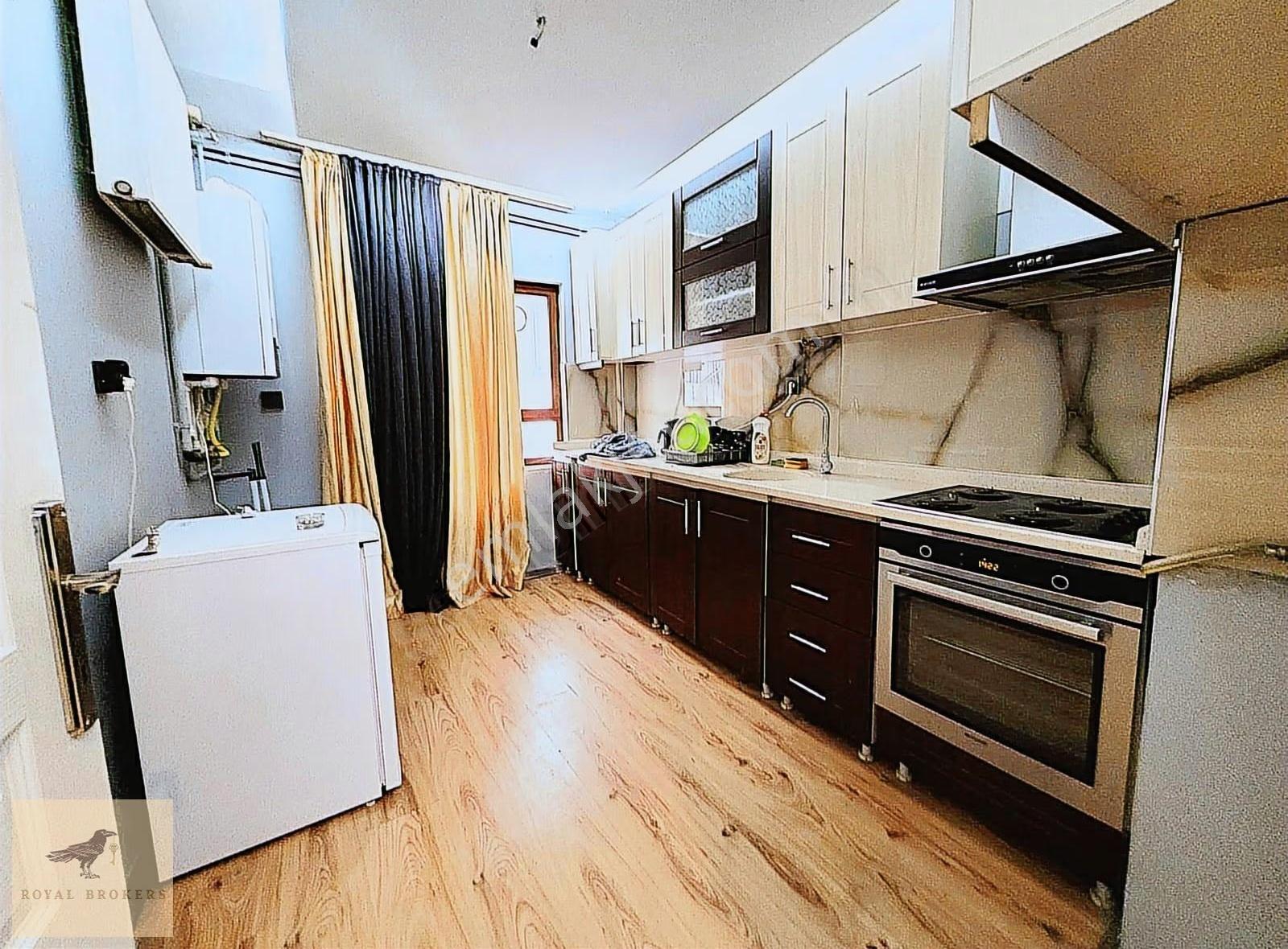 Yıldızevler Turan Güneş Arkasında 3+1 135 M2 Satılık Ofis Büro - Görsel 8