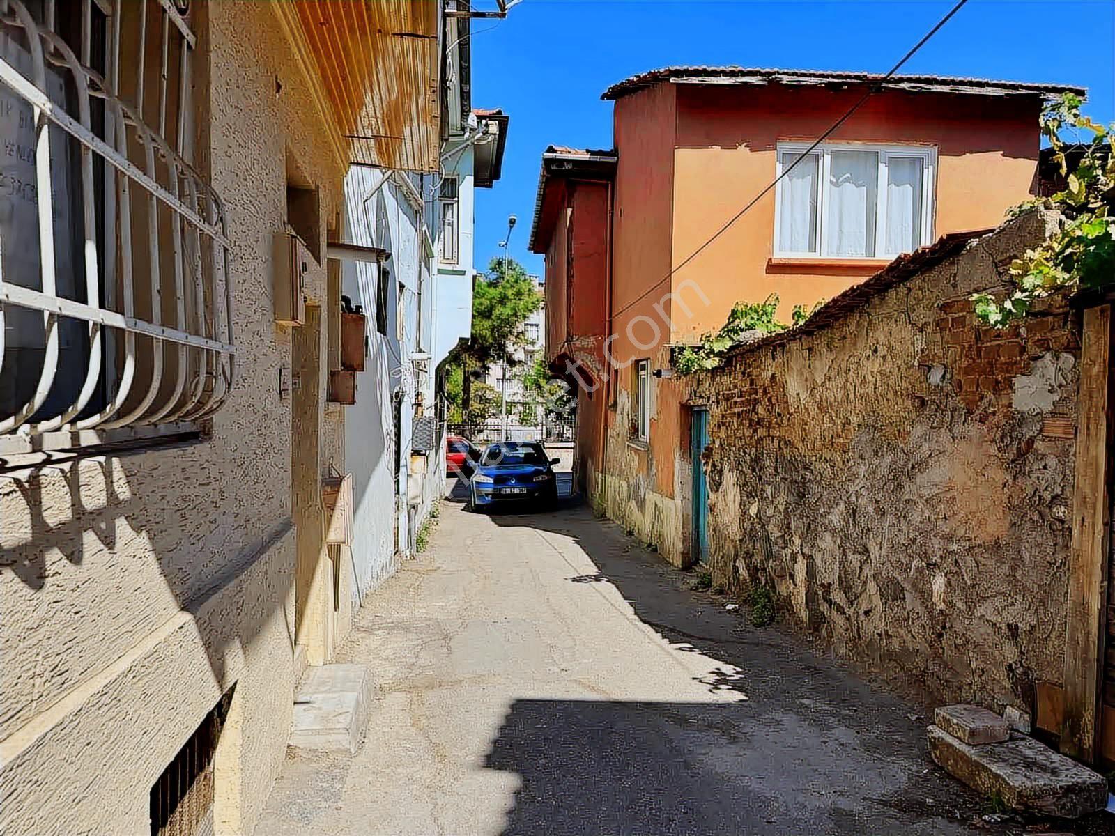 Mudanya Merkezde Konut İmarlı Satılık Arsa