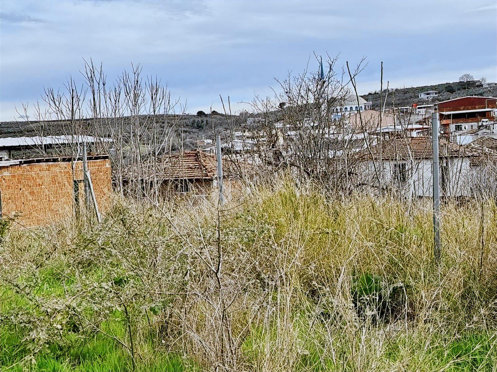 Mudanya Yalıçiftlik Merkezde 1100m2 Satılık Köy İçi Arsa