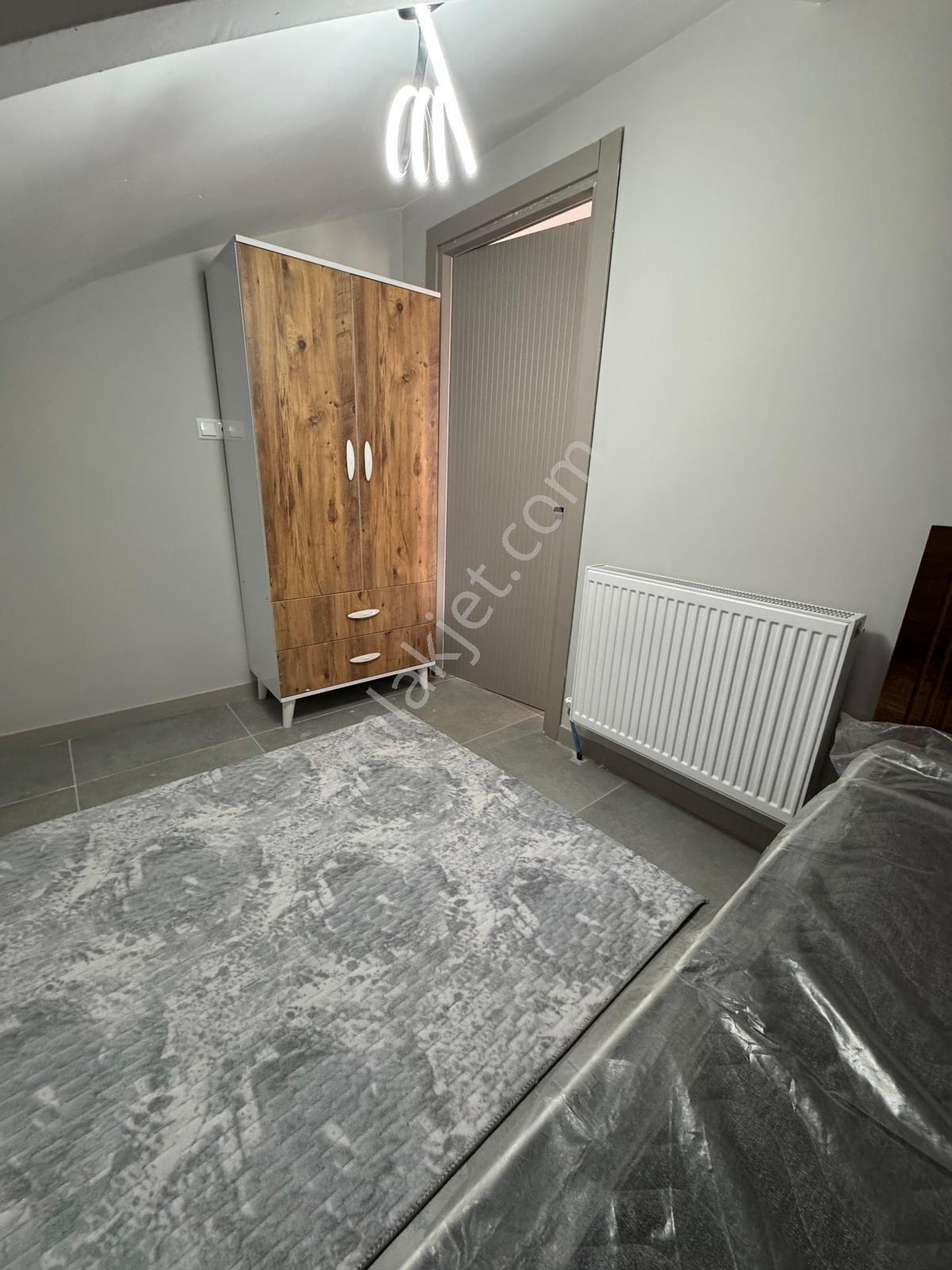 Üniversite ‘ Ye Yakın Sıfır Eşyalı Kiralık 1+1 Apart - Görsel 9